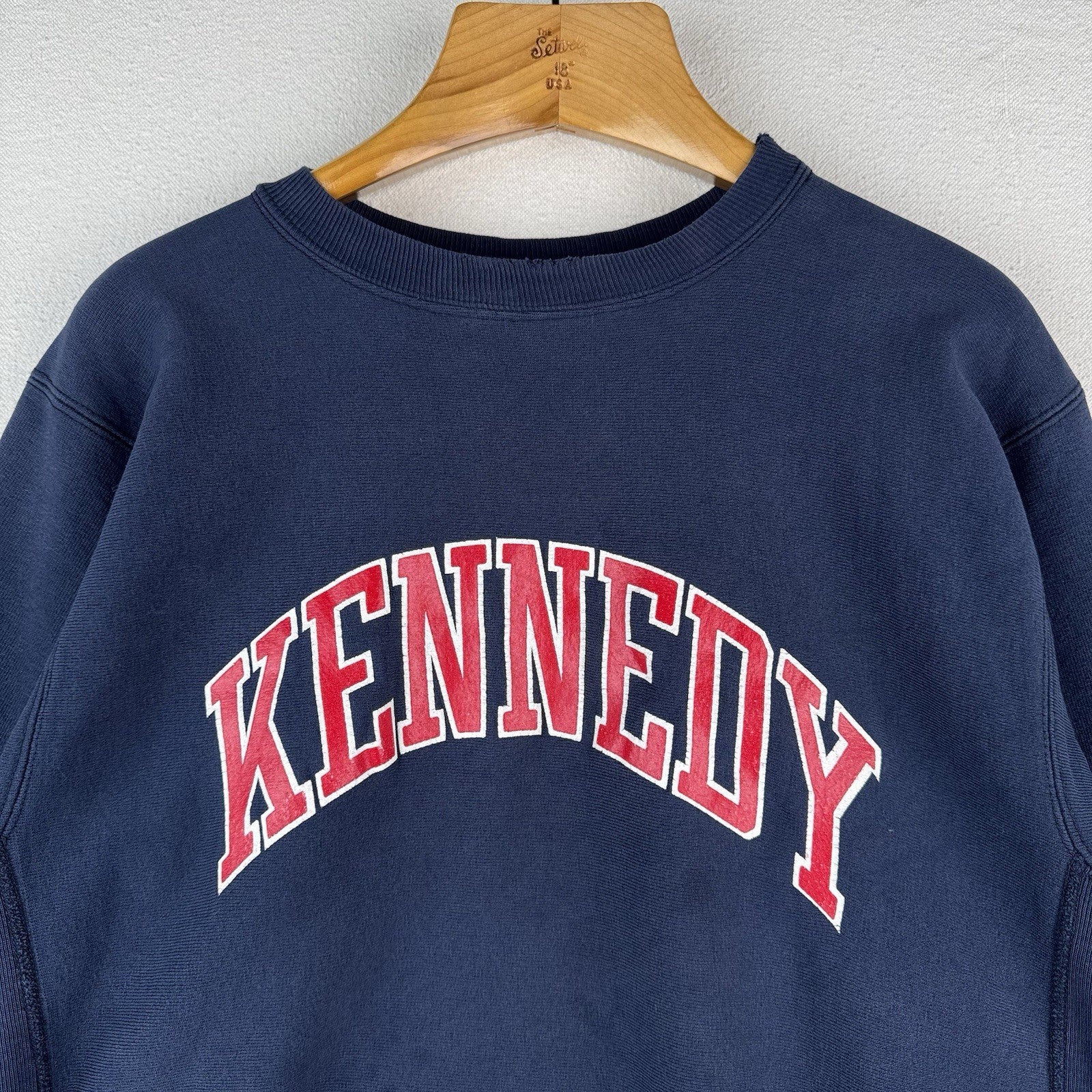 80's Vtg Champion Reverse Weave "Kennedy" Men's L Sweatshirt Crew Neck USA *Read