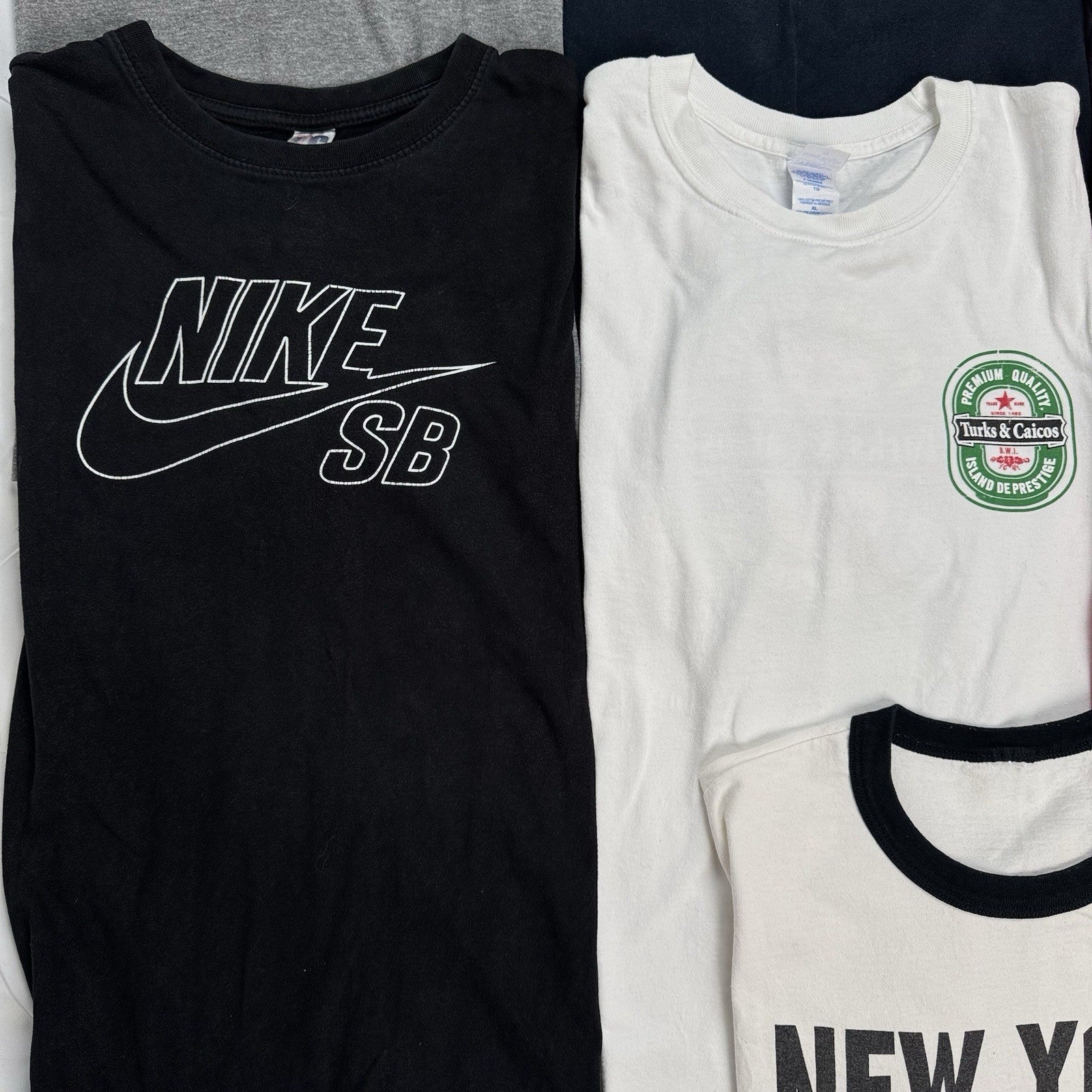 Lot of 10  2000’s Y2K T-shirt Wholesale Box S,M,L,XL,3XL
