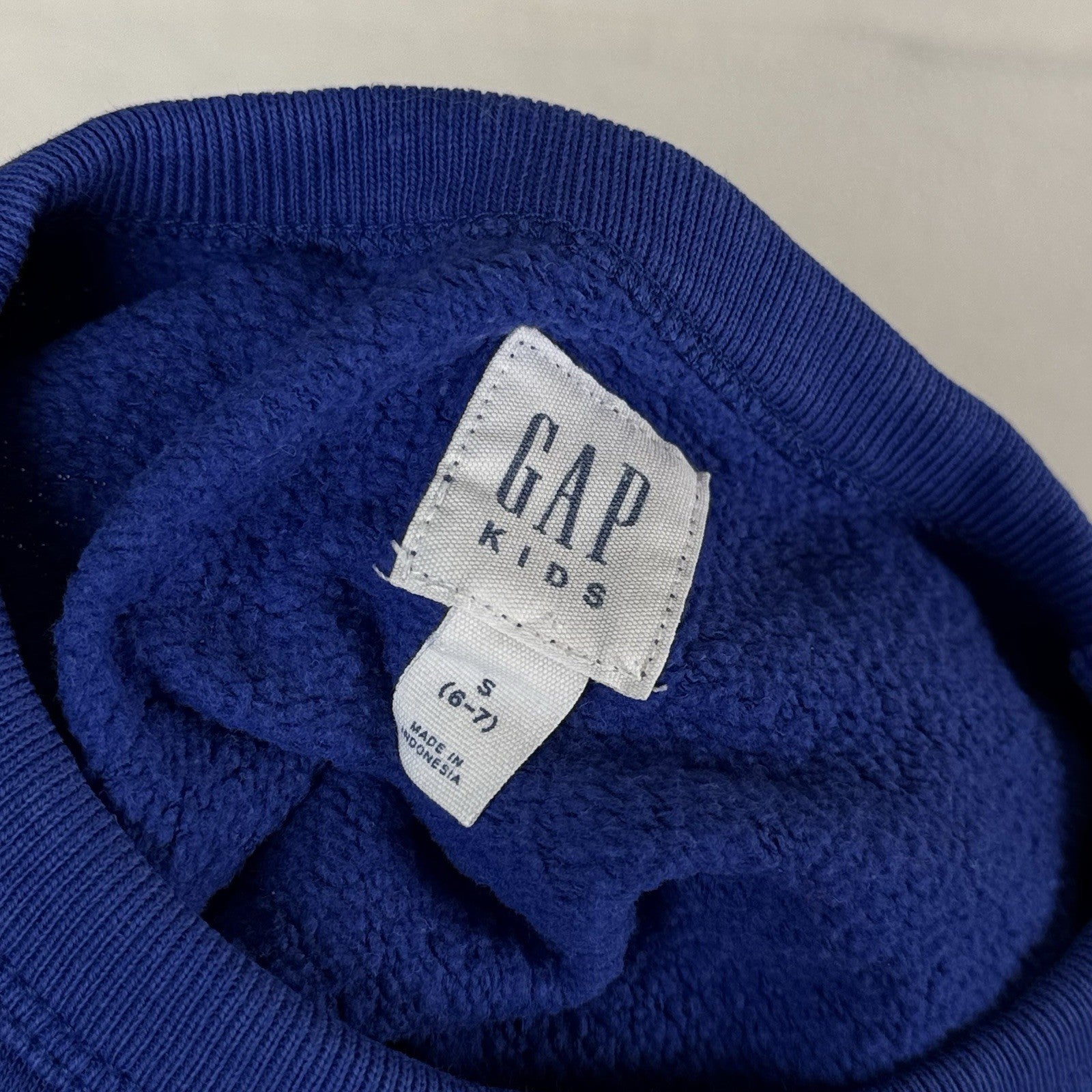 Gap Kids Blue Size S 6-7 Sweatshirt With logo Spellout