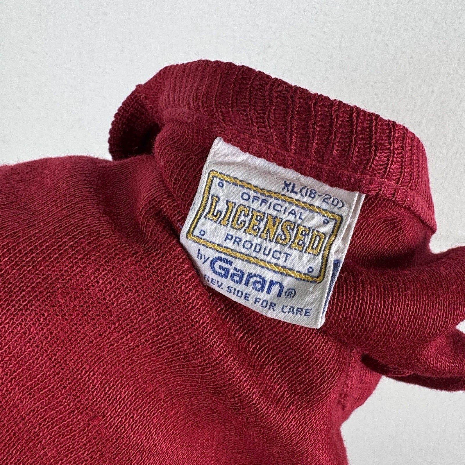 Vintage 80’s University of Alabama V-neck Sweater By Garan Youth XL (18-20)