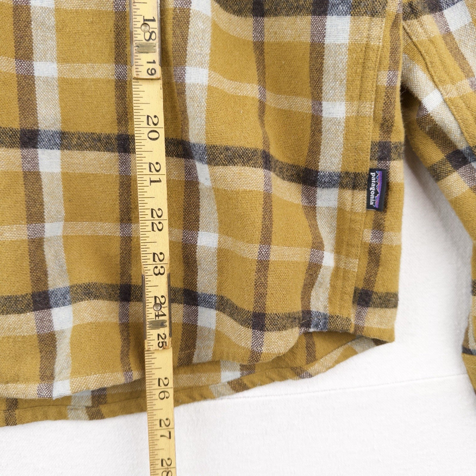 Patagonia Fjord Flannel Shirt Men's Medium Organic Cotton Yellow Plaid Button Up