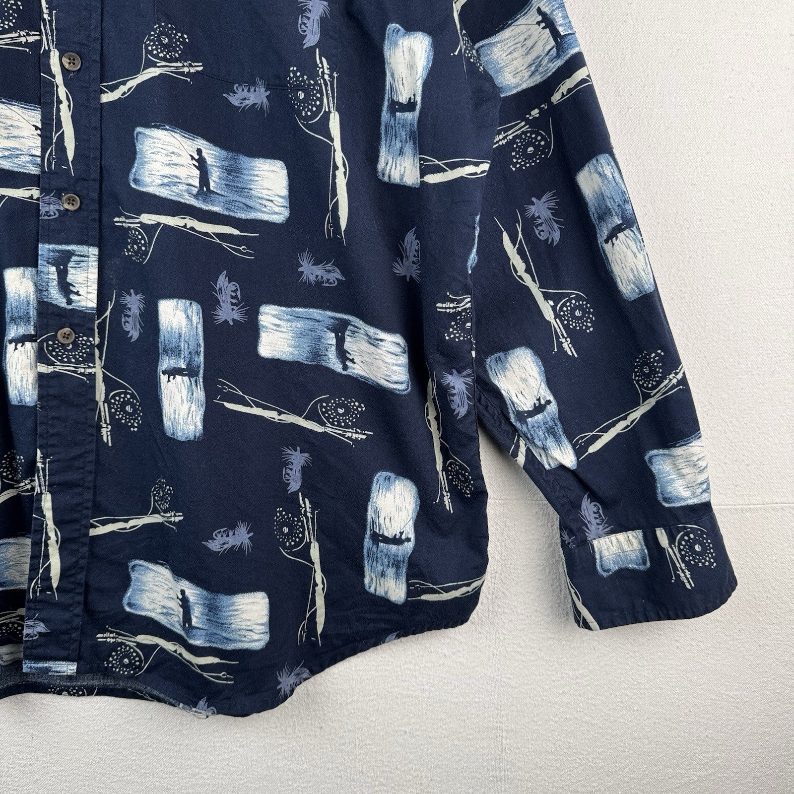 Fly Fishing Fisherman Men’s XL Navy Blue Button Up Shirt 100% Cotton Long Sleeve