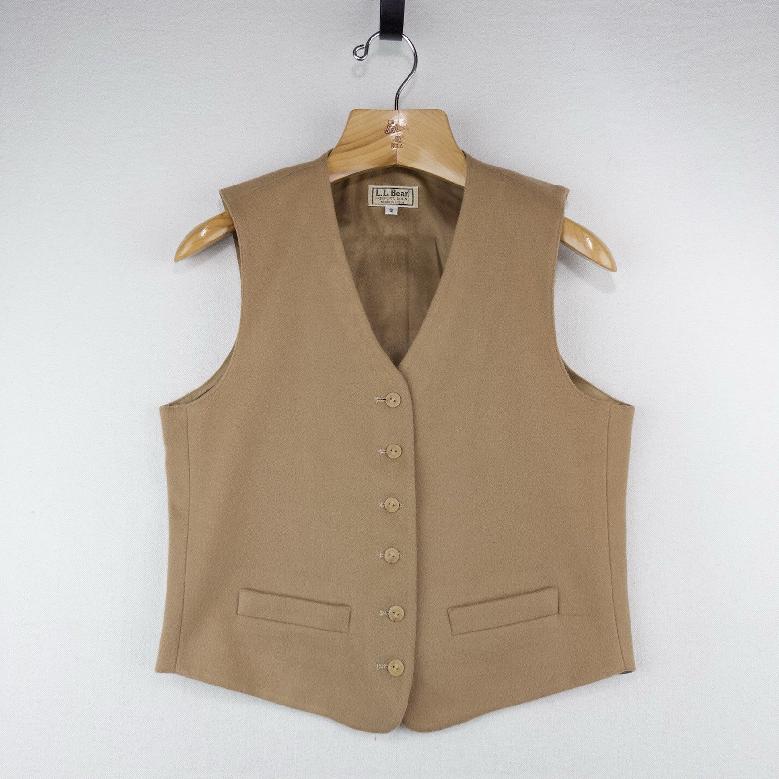 80’s Vtg  LL Bean Wool Cashmere Vest Women’s Small Camel Tan Button Down