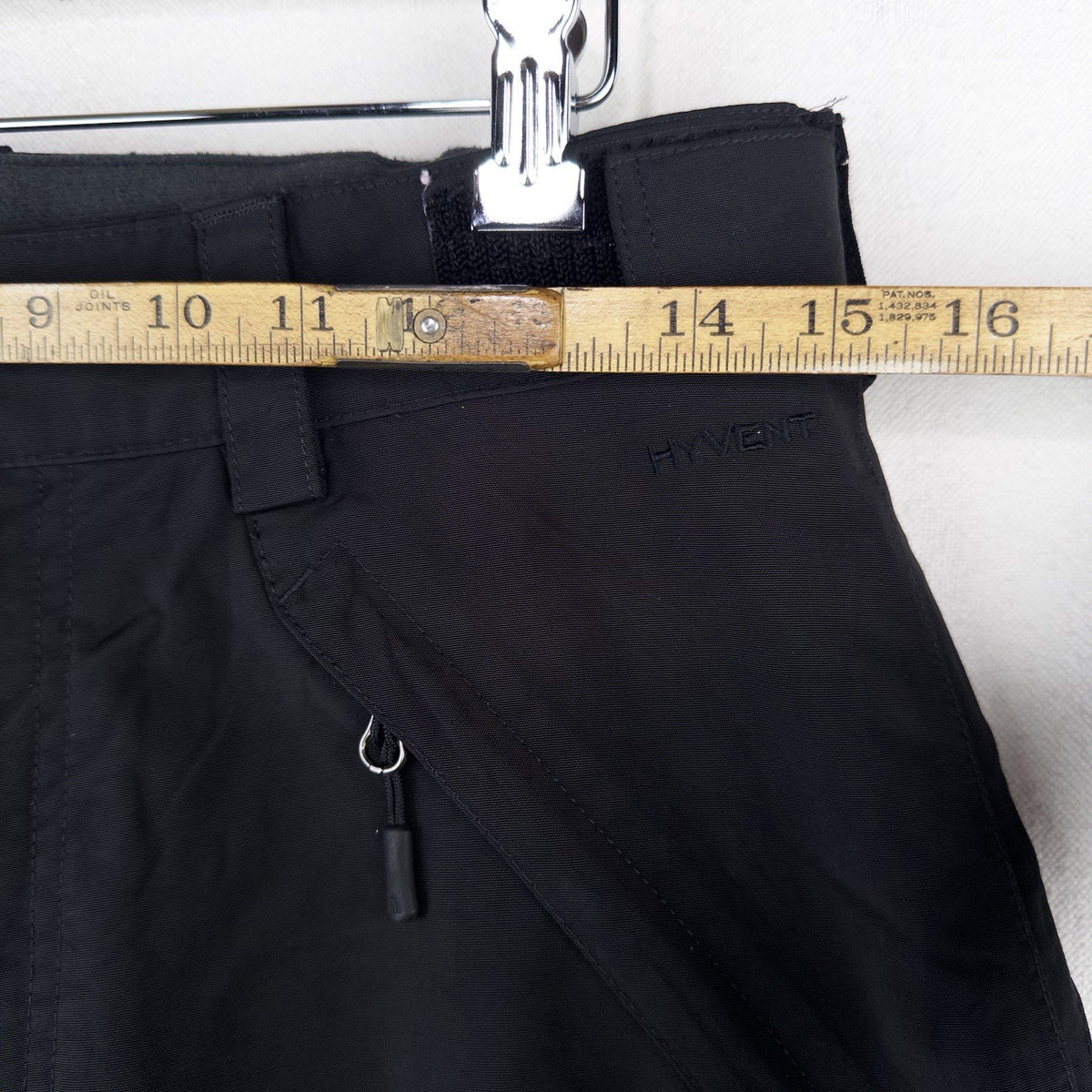 The North Face HyVent Ski Snow Pants Men’s Small Cargo Baggy Insulated Black