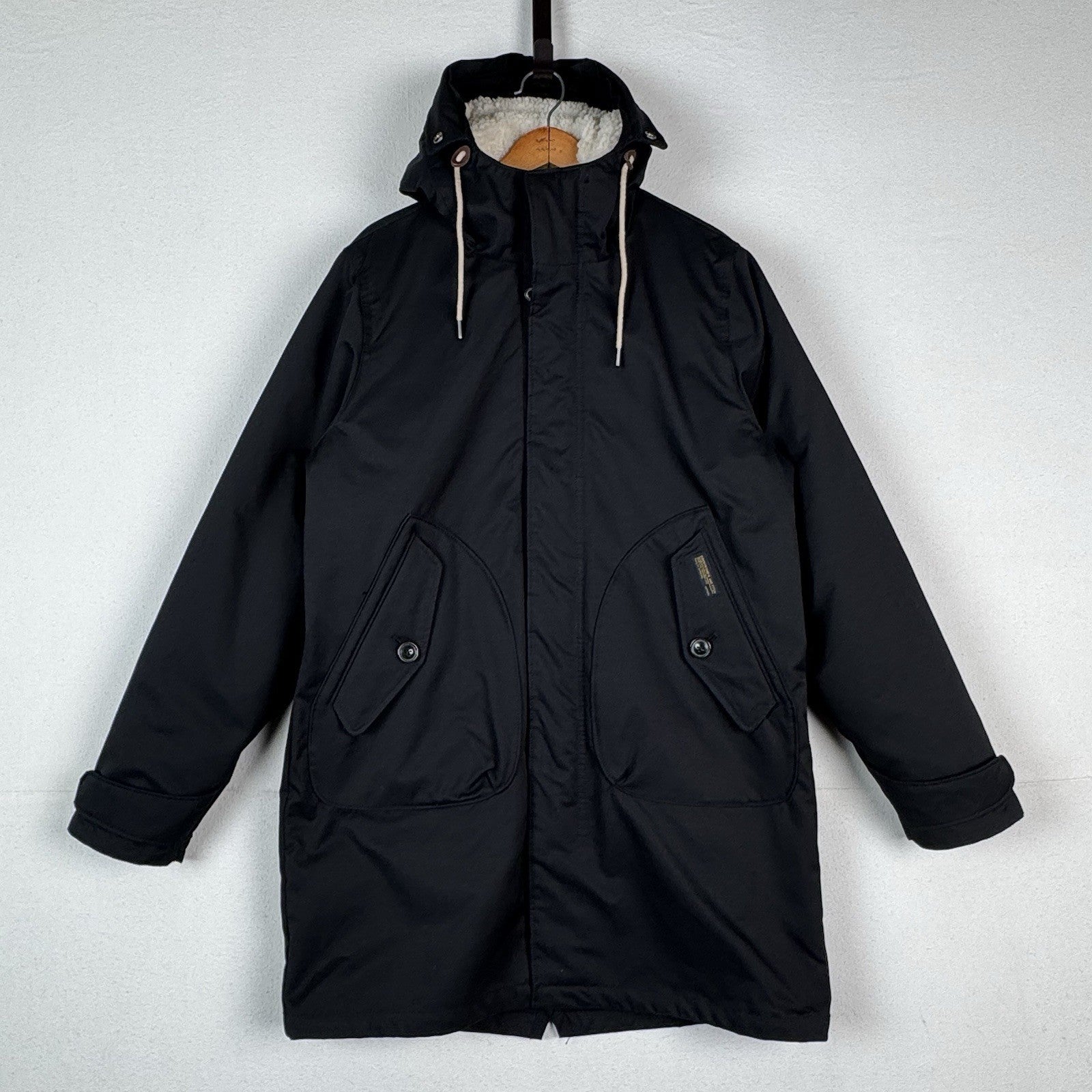 Abercrombie & Fitch Water Resistant Down Lined Black Parka Men’s M *No Hood Fur*