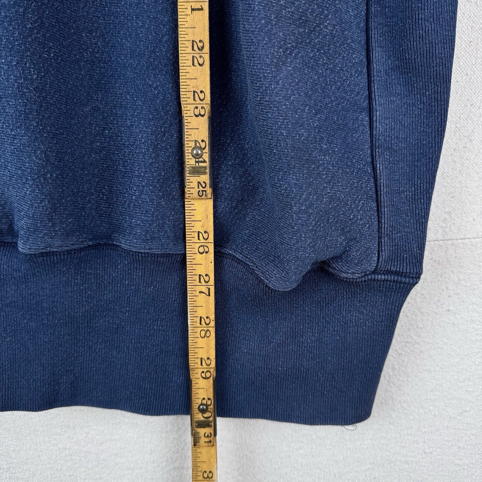 90’s Vintage Xavier University Crewneck Sweatshirt Blue Mens XL Made USA *Faded