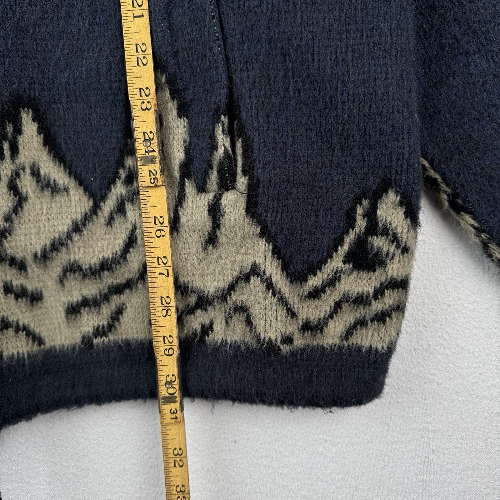 Puruhua Handmade Men’s L Full Zip Acrylic Eagles Mountains Hood Sweater Ecuador