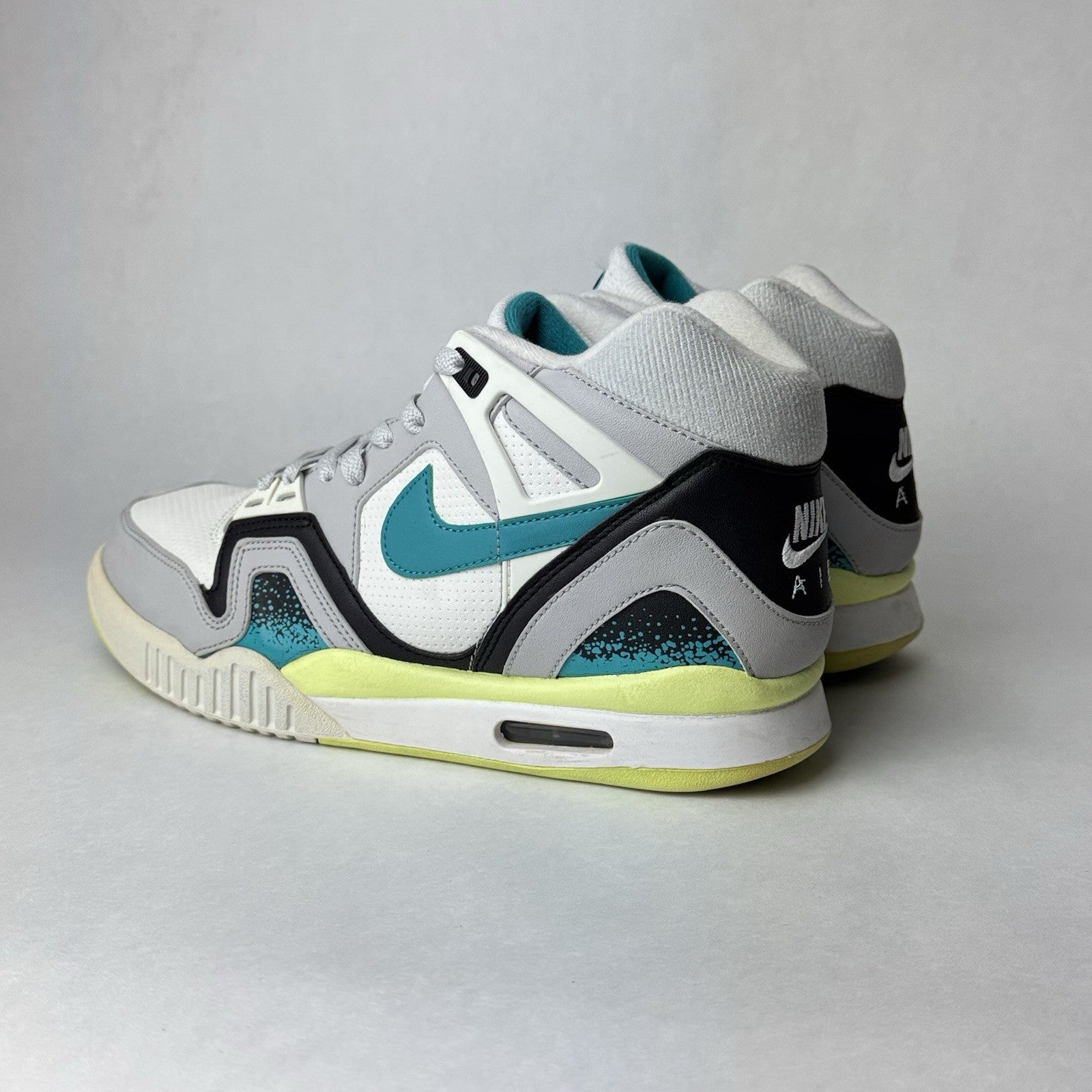 Nike Air Tech Challenge 2 Andre Agassi Turbo Green Size 9.5 2014