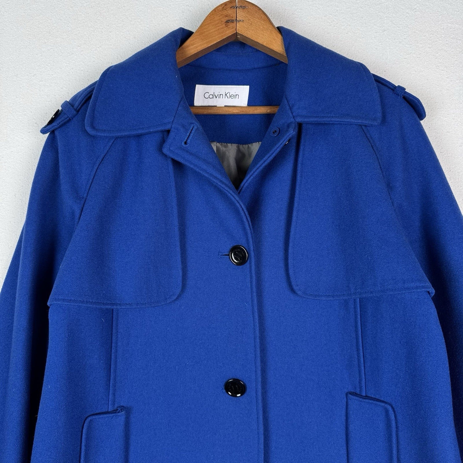 Calvin Klein Women’s Wool Blue Coat Jacket Size 6 Flap Cape Modern Formal