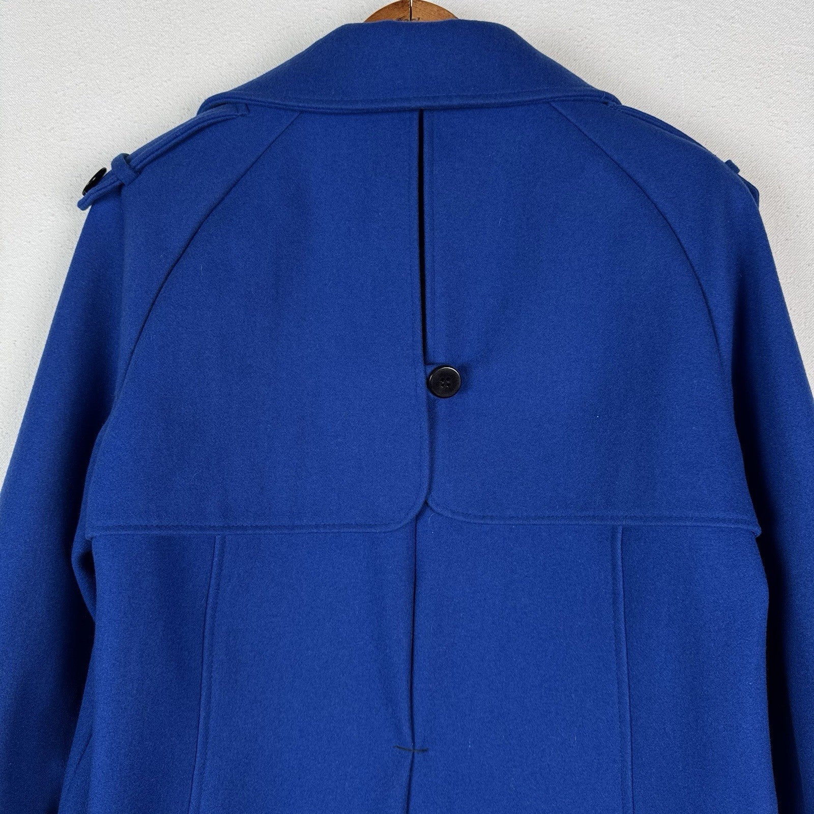 Calvin Klein Women’s Wool Blue Coat Jacket Size 6 Flap Cape Modern Formal