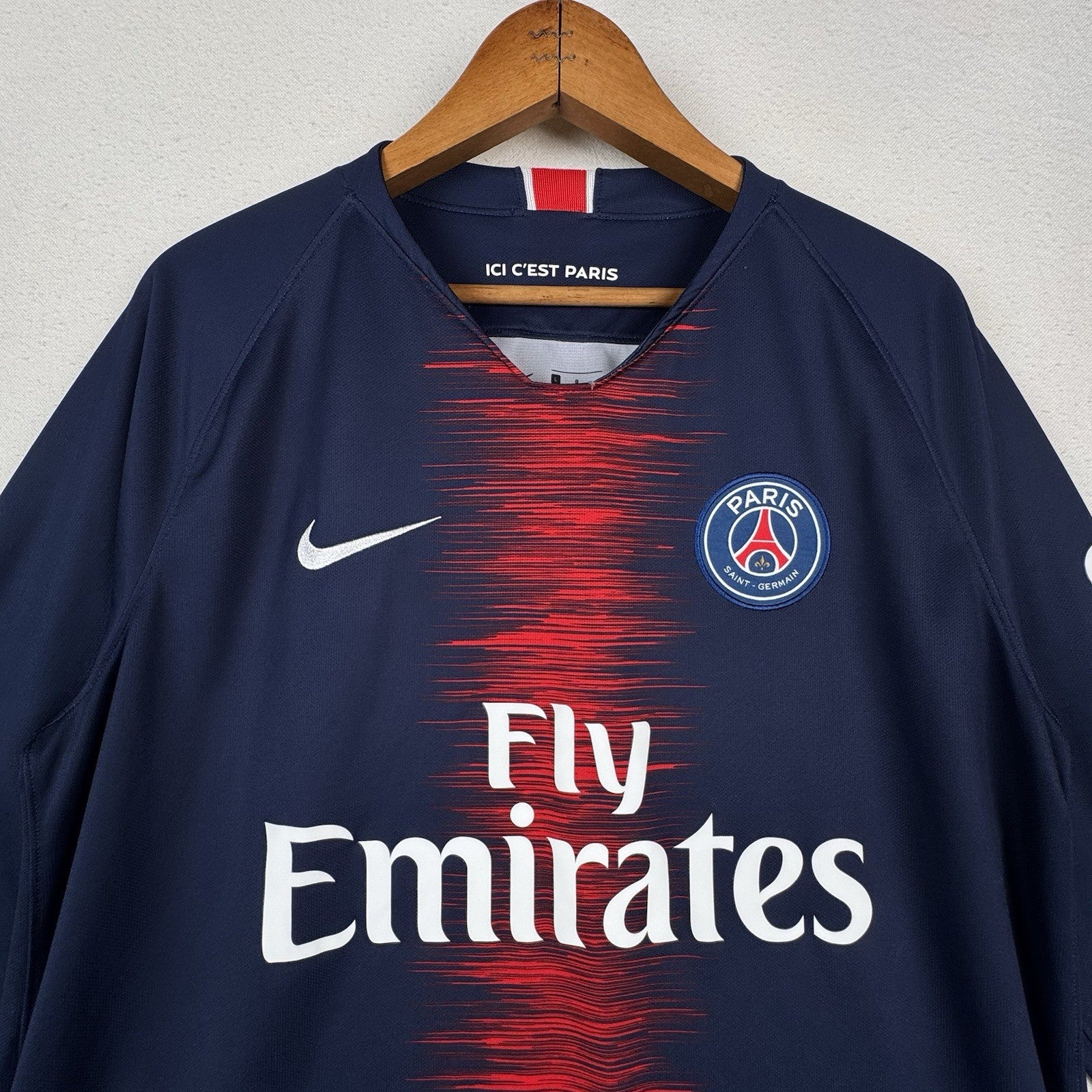 Nike Paris Saint Germain 2018 2029 Home Shirt Jersey Long Sleeve Men’s Large