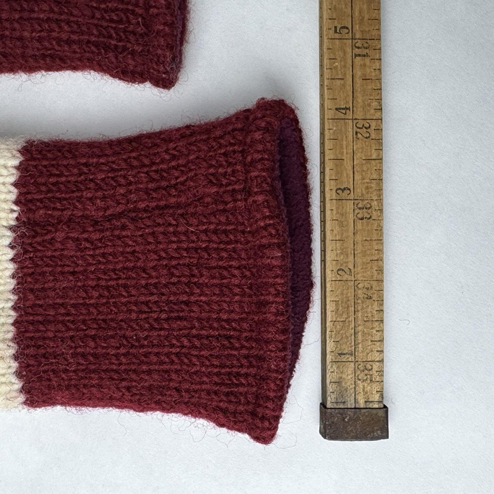 Wool Canadian Mittens Fleece Lined Red Cream Women’s 10”x4”