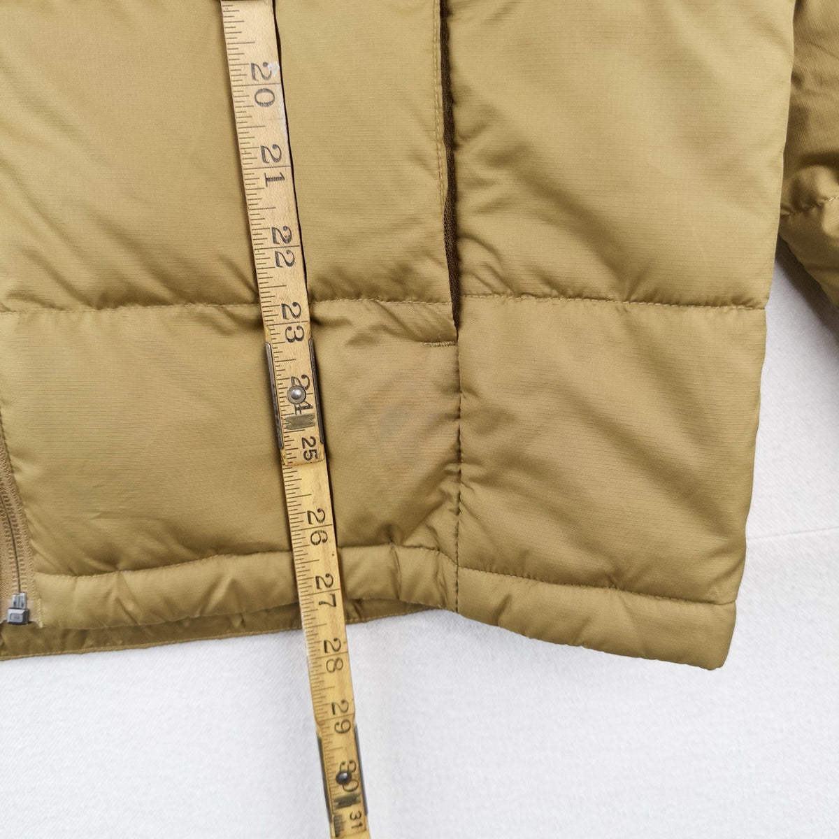 The North Face 550 Fill Goose Down Puffer Jacket Coat Men’s M Alpz Khaki Gold