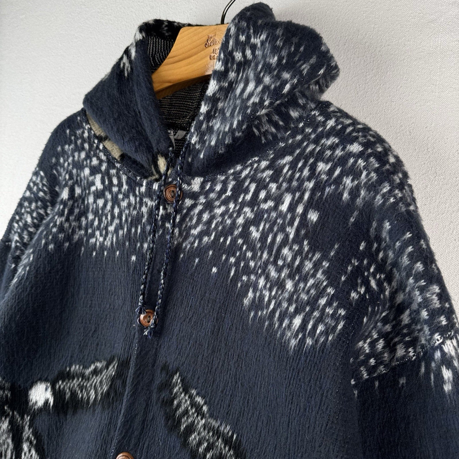 Puruhua Handmade Men’s L Full Zip Acrylic Eagles Mountains Hood Sweater Ecuador