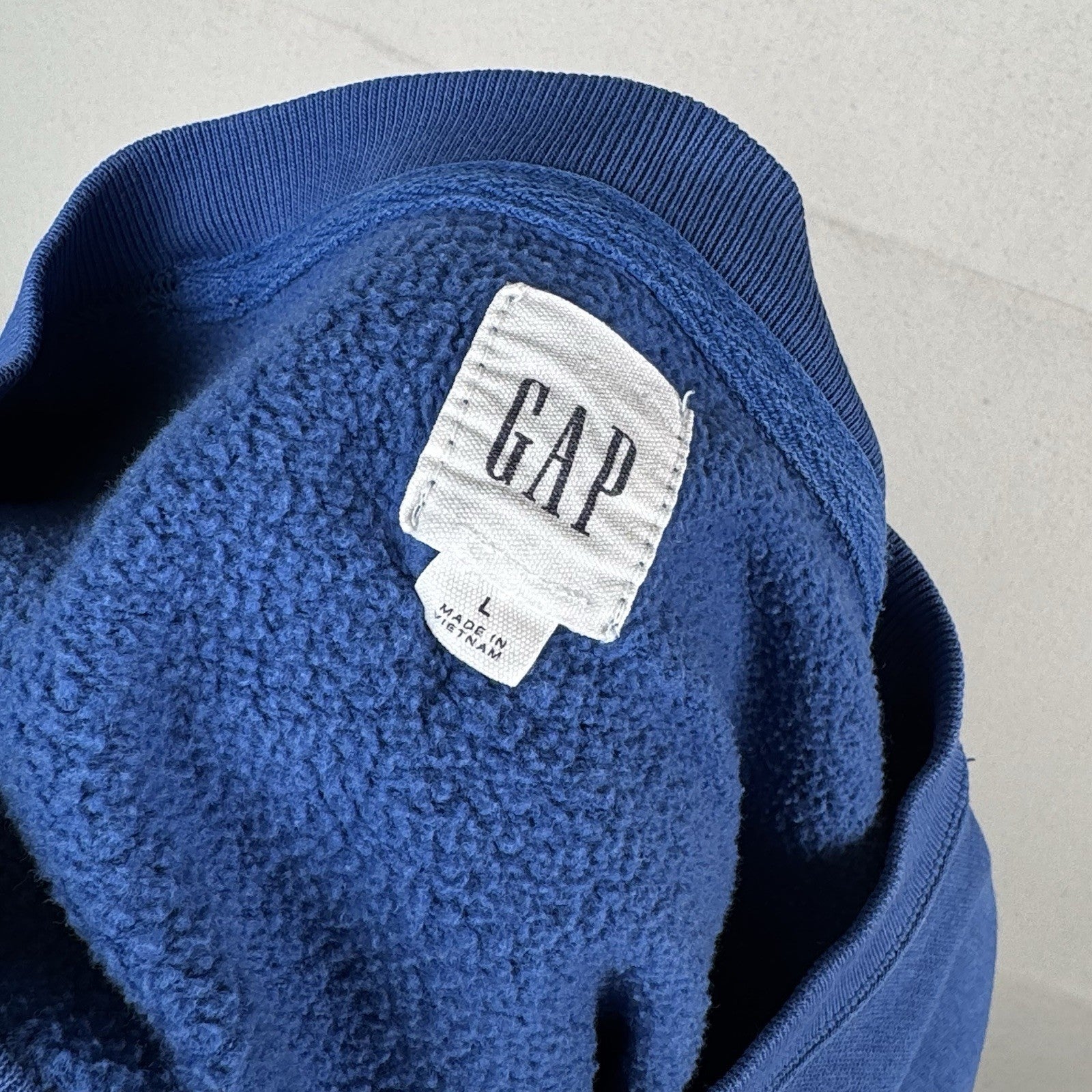 Vintage Gap Sweatshirt Men’s Imperial Blue Crewneck Spell Out Fleece Large