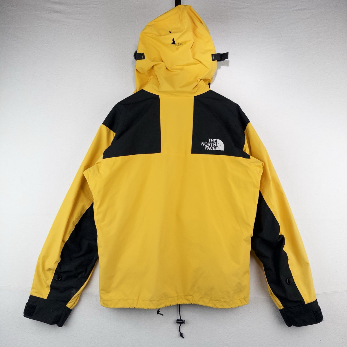 90’s Vtg North Face Mountain Jacket Men’s M Yellow Black Made in USA *Distressed