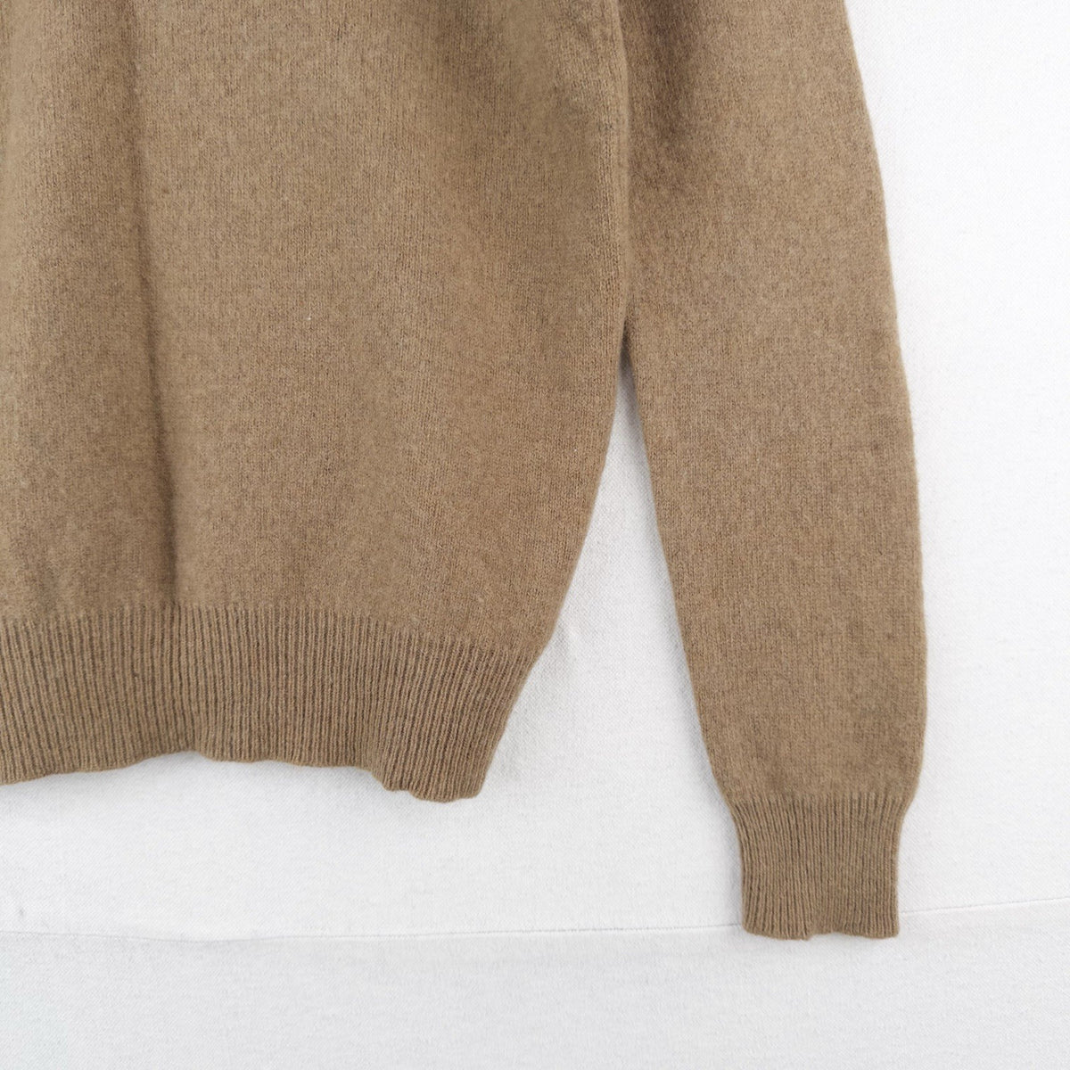 90’s Vtg Polo Ralph Lauren Sweater Men’s M Camel 100% Lambswool Pullover V-Neck