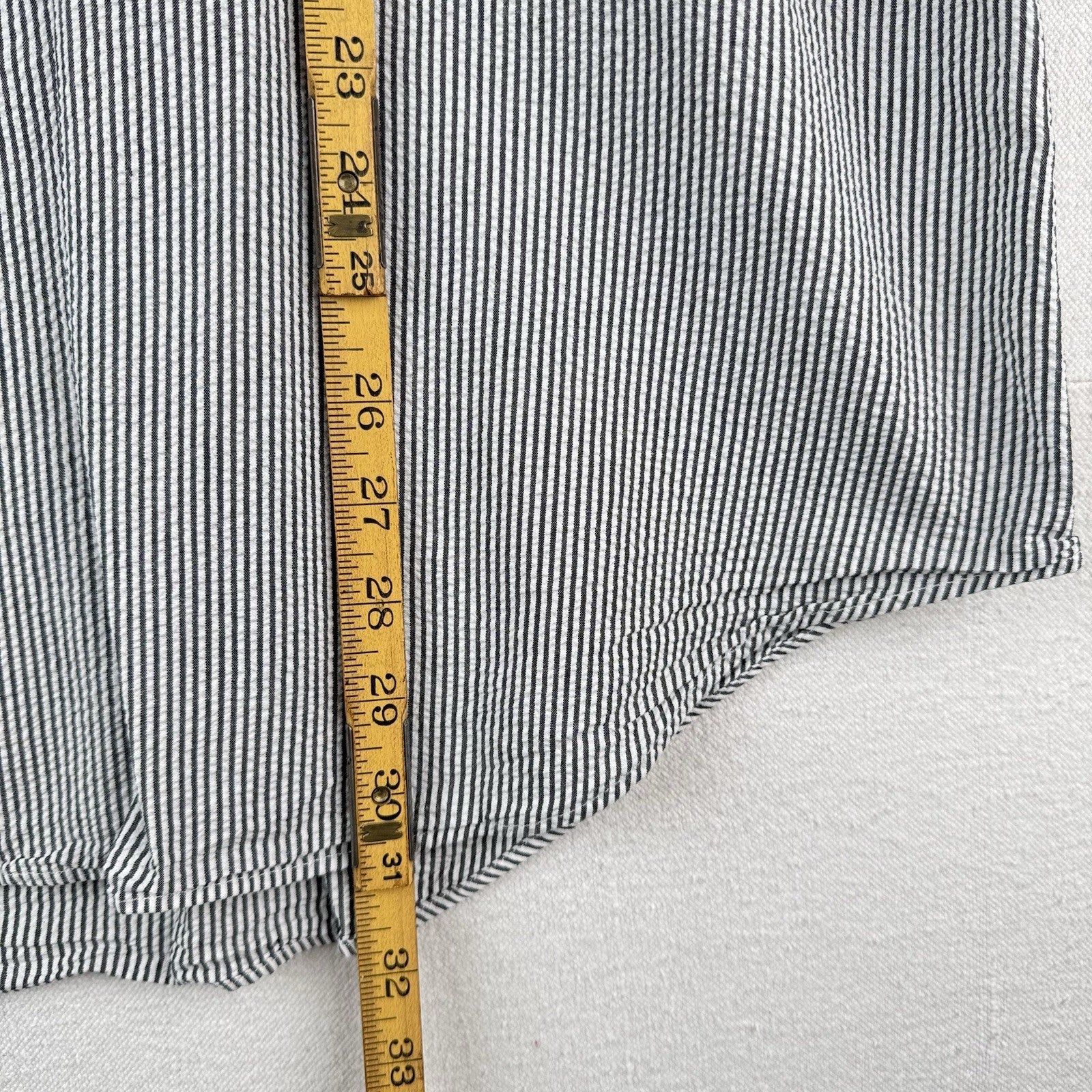 Vtg Ralph Lauren Seersucker Men’s 2XL Classic Fit SS Button Shirt Gray White