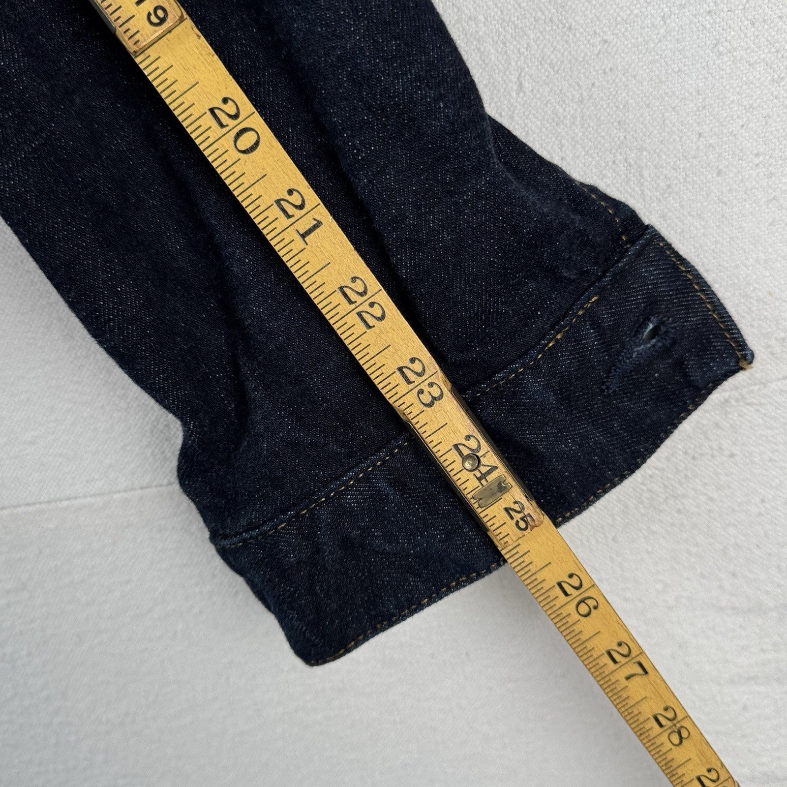 GAP Denim Men’s Large Dark Indigo Wash Blue Jean Jacket