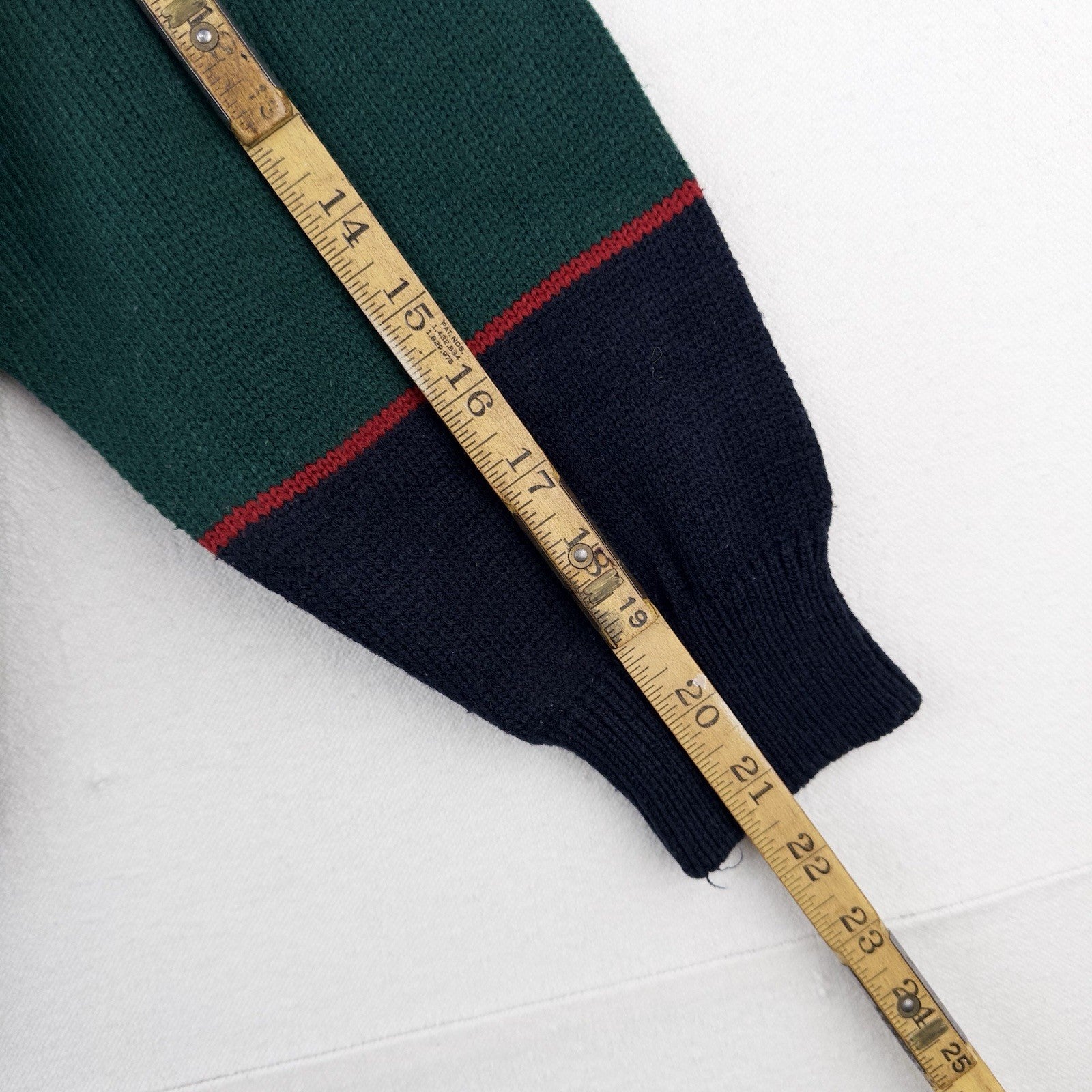 90’s Vtg Embroidered Classic Yacht Club Racing Sweater Acrylic Color Block