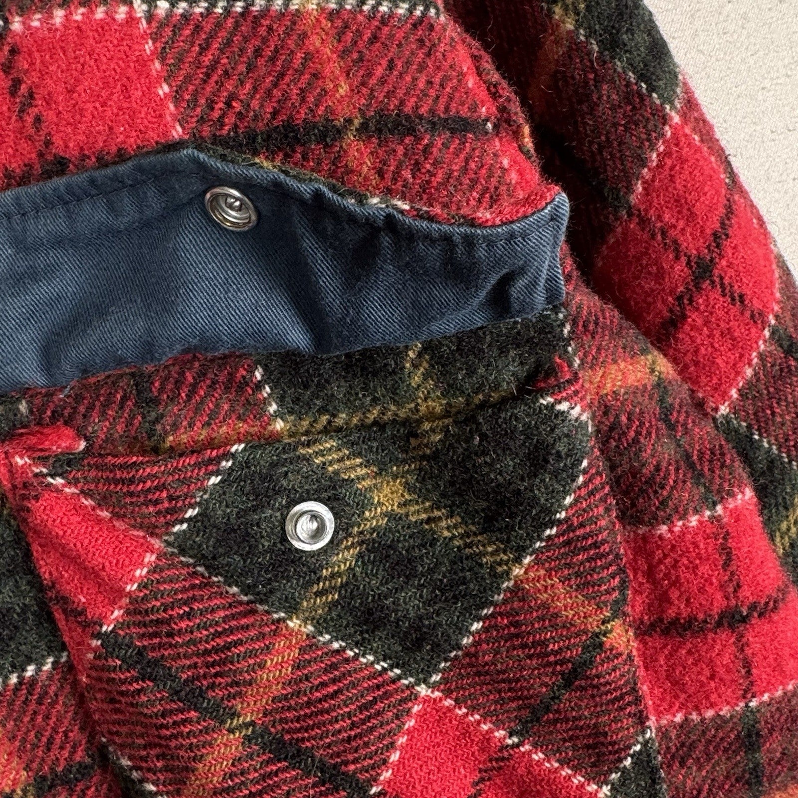 Vintage Wool Buffalo Plaid Chore Jacket Hunting Coat Men’s Medium Red Canada