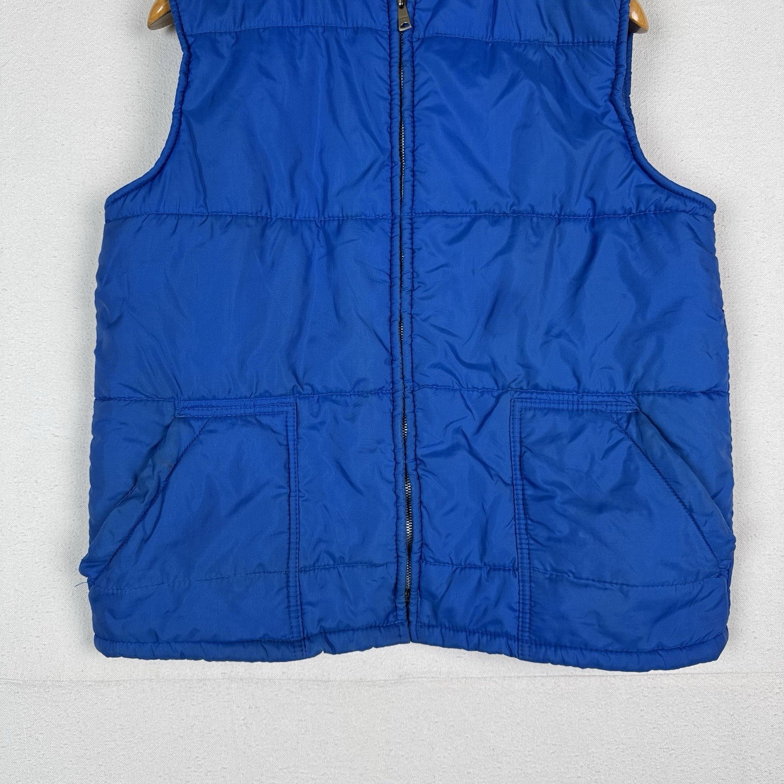 70’s Vintage Wedgefield Puffer Vest Snap Front Size Medium Blue