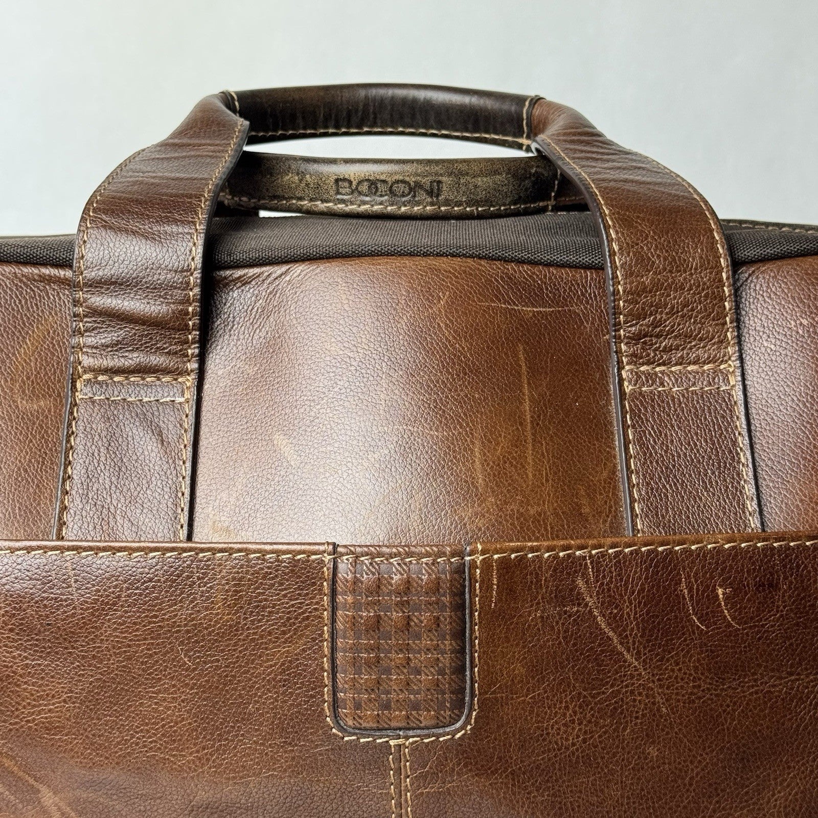 Boconi Garth Commuter Brown Leather Duffle Bag 21”x10”x12”