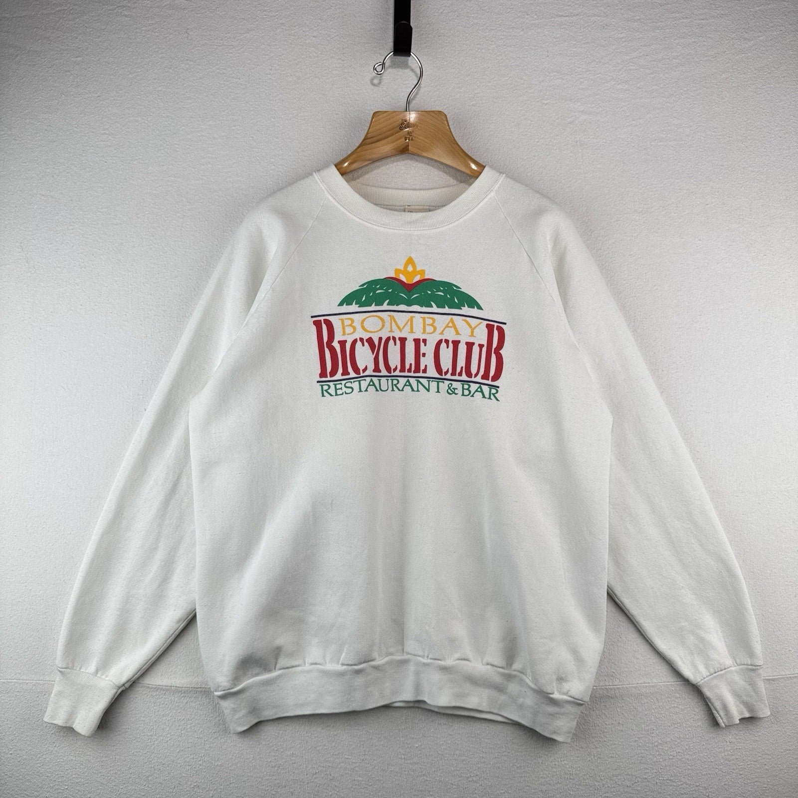 90’s Vtg Bombay Bicycling Club Restaurant Sweatshirt Men’s 2XL White Made In USA