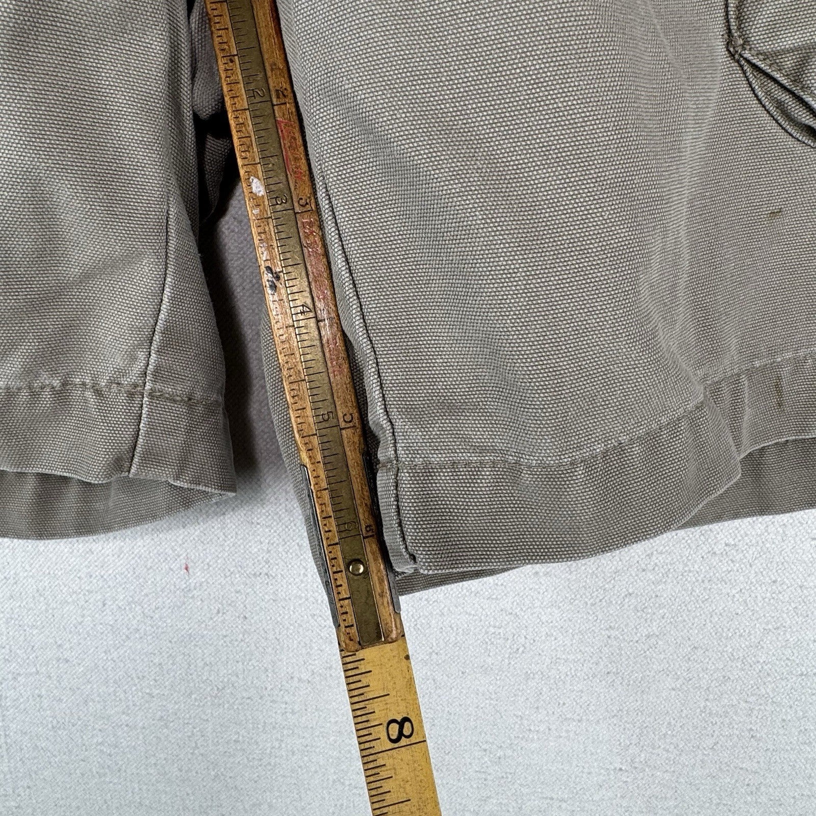 Men's "Columbia" Size XL (W38xL8.5) Olive Green, Elastic Side, Cargo Shorts
