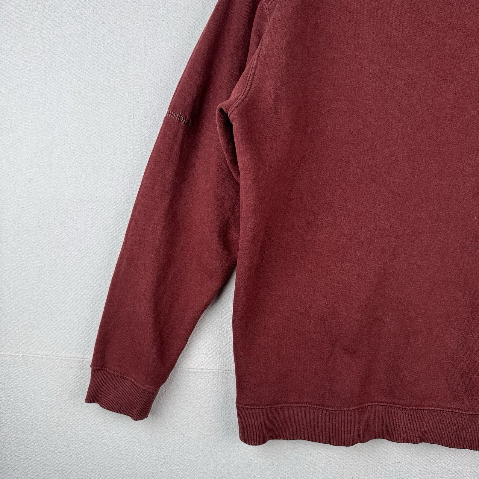 Vtg Columbia Bass Fishing Sweatshirt Men's M Crew Neck Red Maroon Fisherman