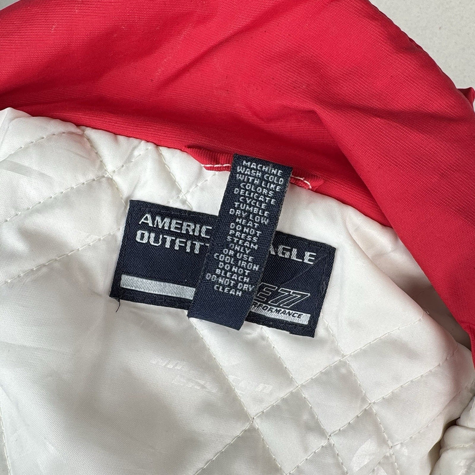 Vintage American Eagle Outfitters Performance Zip Hood Ski Jacket Adult XL Red