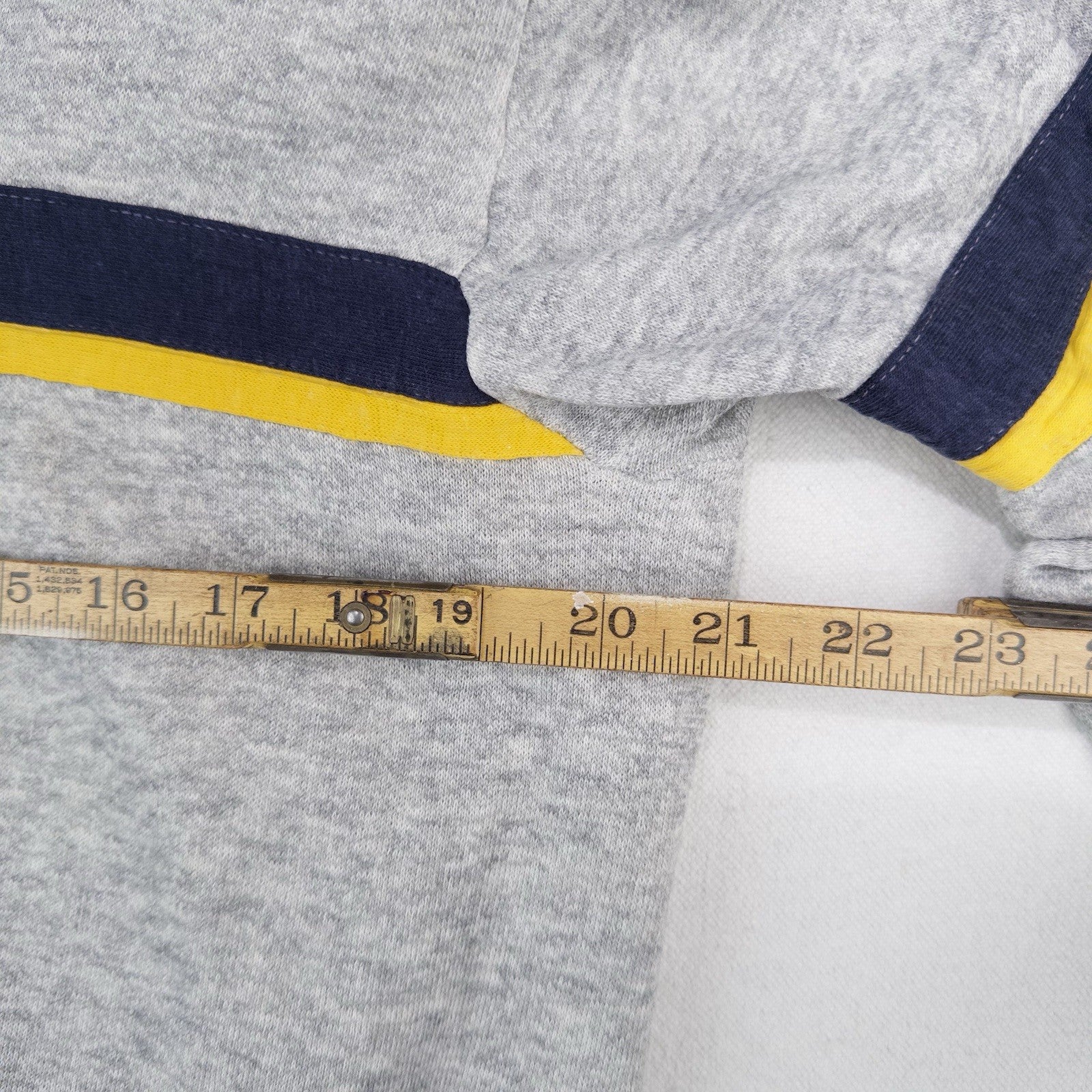 70’s Vtg Champion Skipper Collar Pullover Thin Sweatshirt M (42) Gray *No Tag