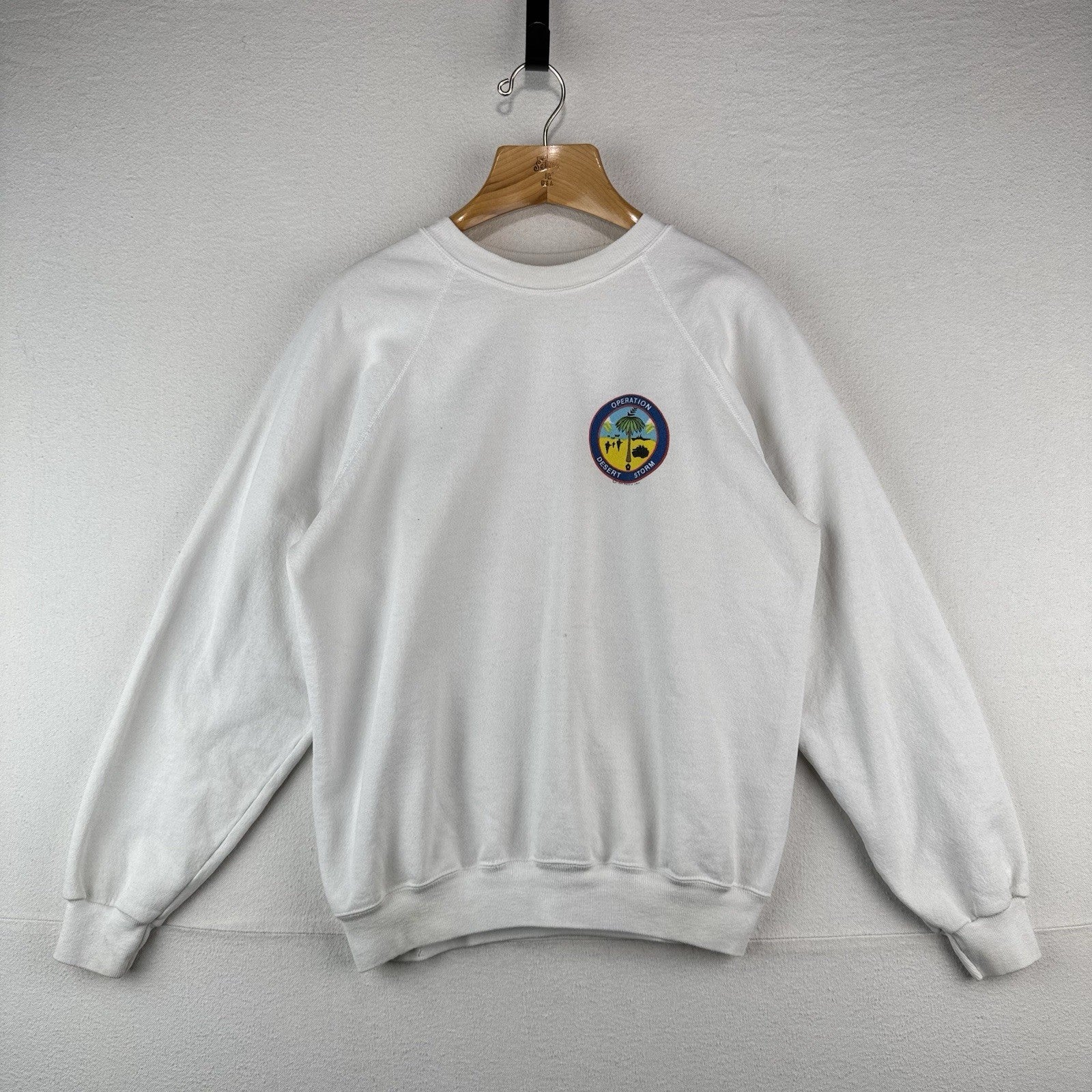 90’s Vintage Operation Desert Storm Sweatshirt Mens XL White Eagle Made USA