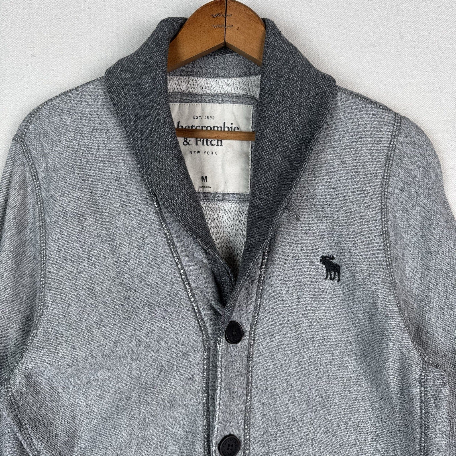 Abercrombie & Fitch Men’s M Gray Shawl Collar Cardigan Sweater Grandpa Style