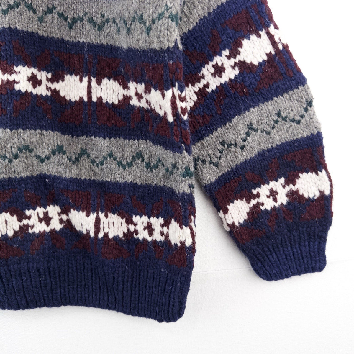 Vintage Otavalo Native American Ecuador Sweater Large 44” Hand Knit Wool Heavy