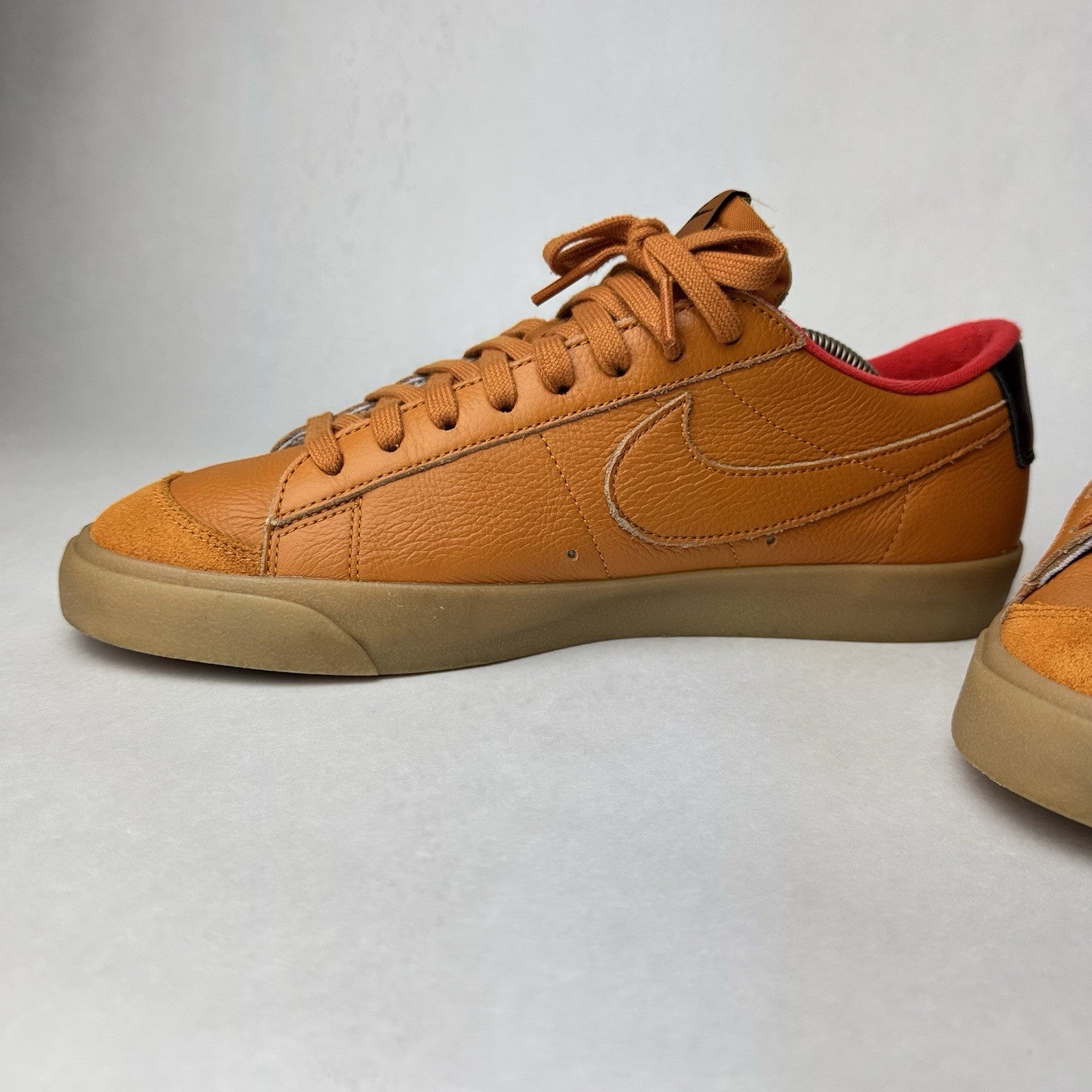 Nike Men’s Blazer Low 77 Vintage Team Orange Suede Leather Gum Sole US 10.5