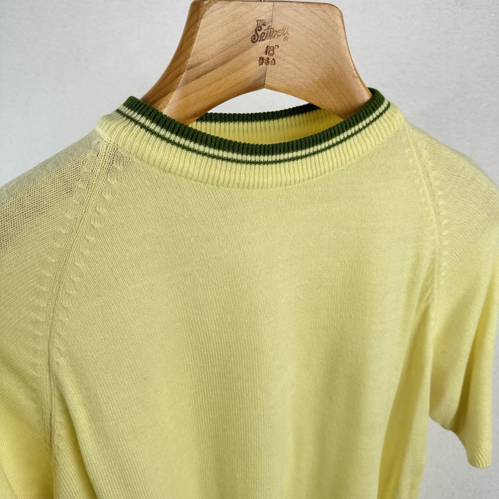 60’s Vtg Penney Town Craft S/S Yellow Knit Sweater Tee Acrylic Medium (38)