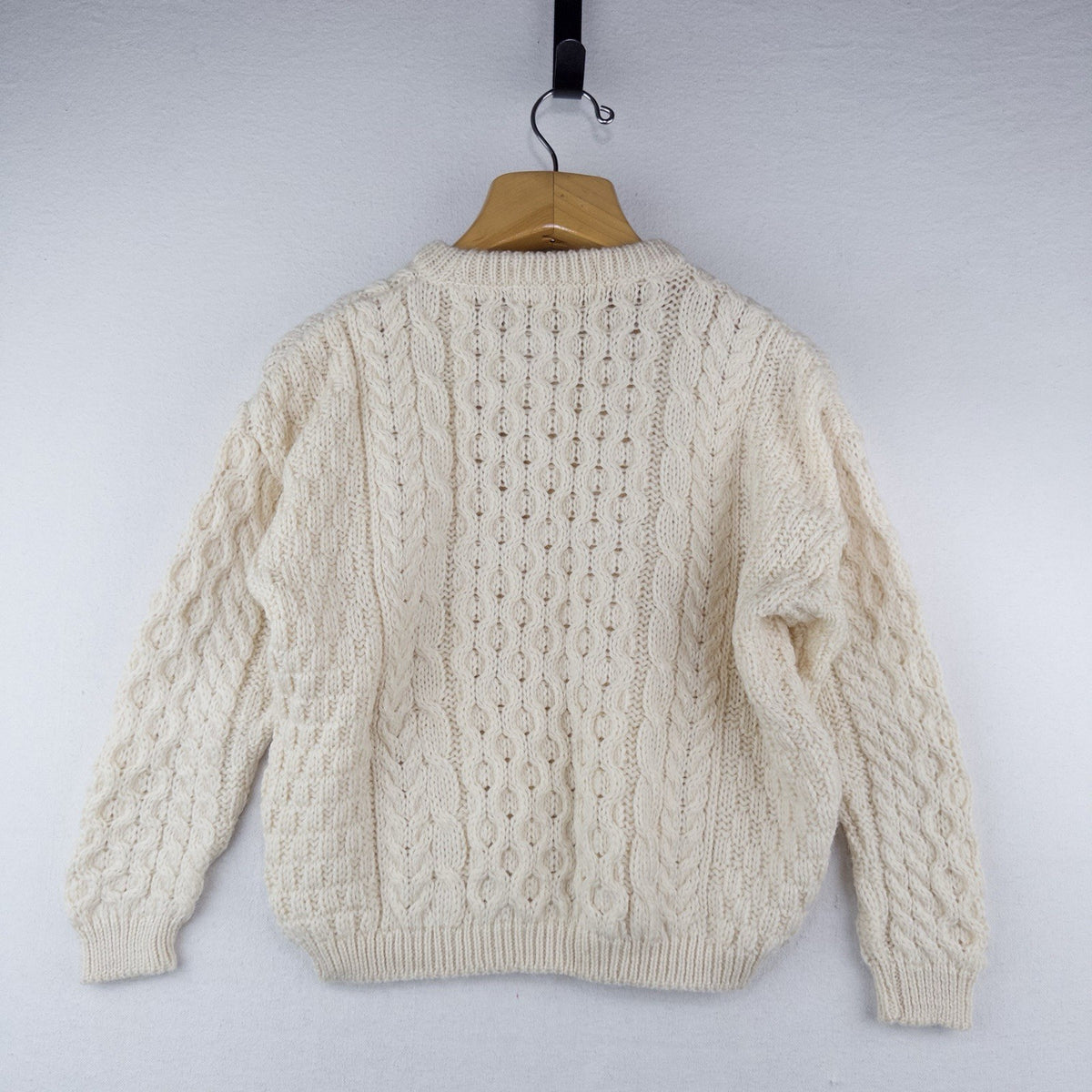80’s Vtg Tivoli Aran Childs 8/10 Wool Sweater Chunky Cable Knit Fisherman Cream