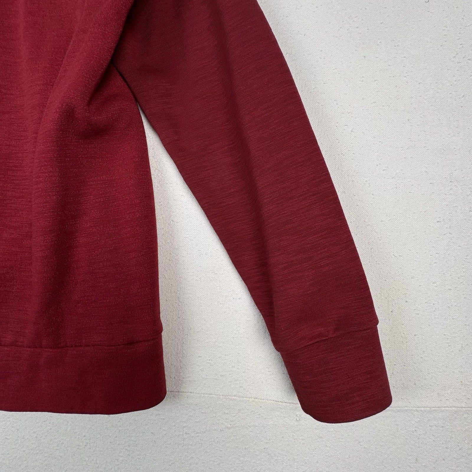 Nike Sportswear Optic Crew Pullover Sweatshirt Men’s Small Red 928465-677 Pocket