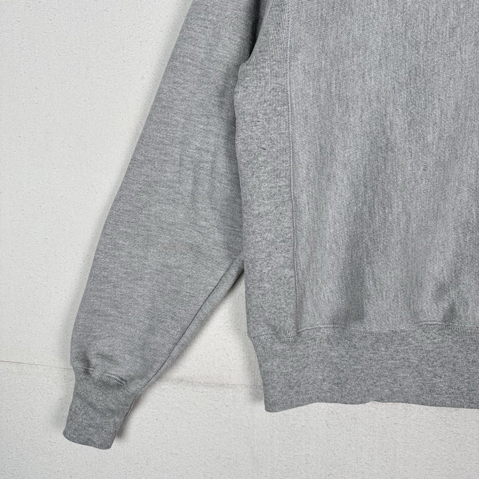 Champion Thayer Academy Reverse Weave Crewneck Sweatshirt Men’s Small Gray