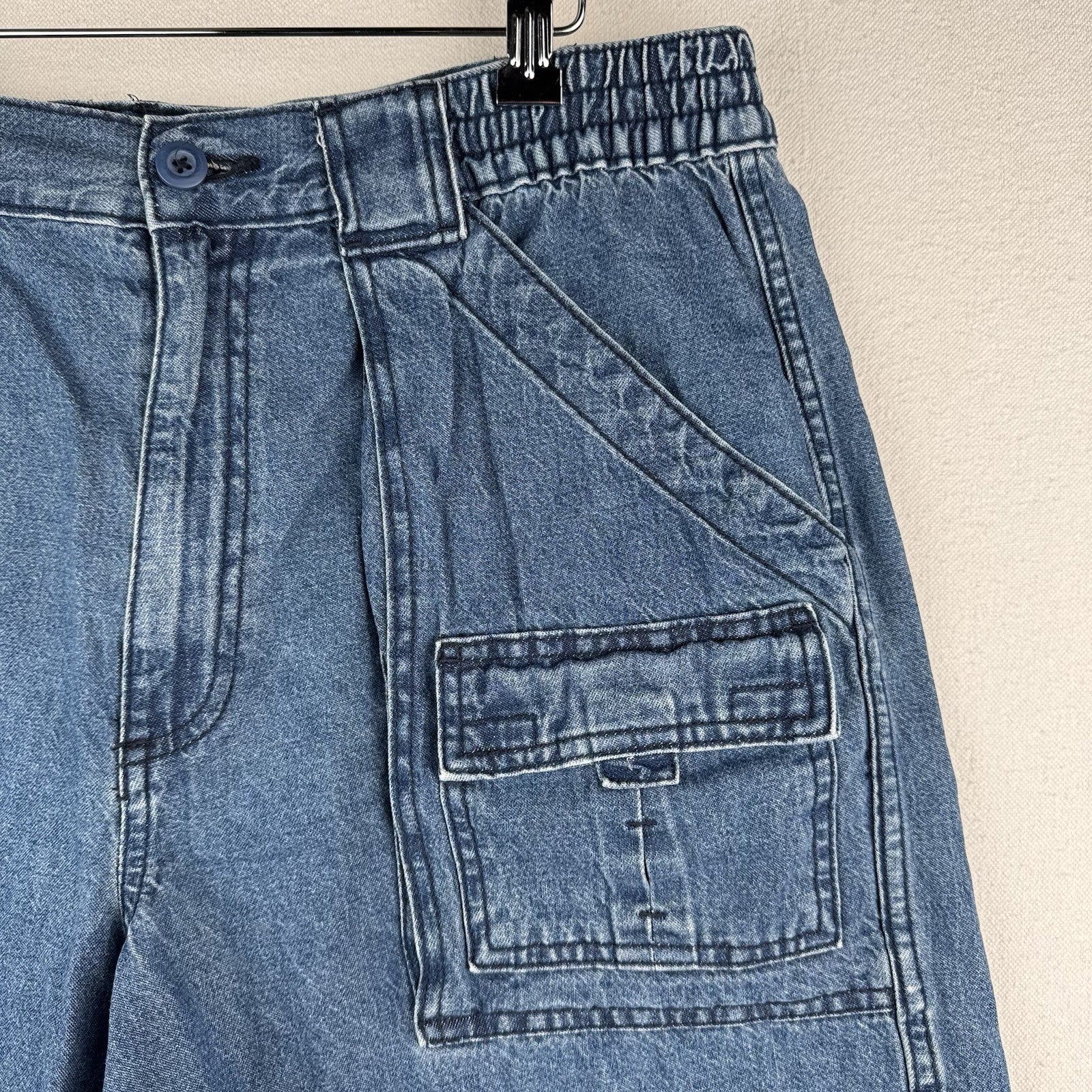 Vtg St. John's Bay Denim Cargo Safari Pocket Shorts Mens 34x6 Blue Elastic Waist