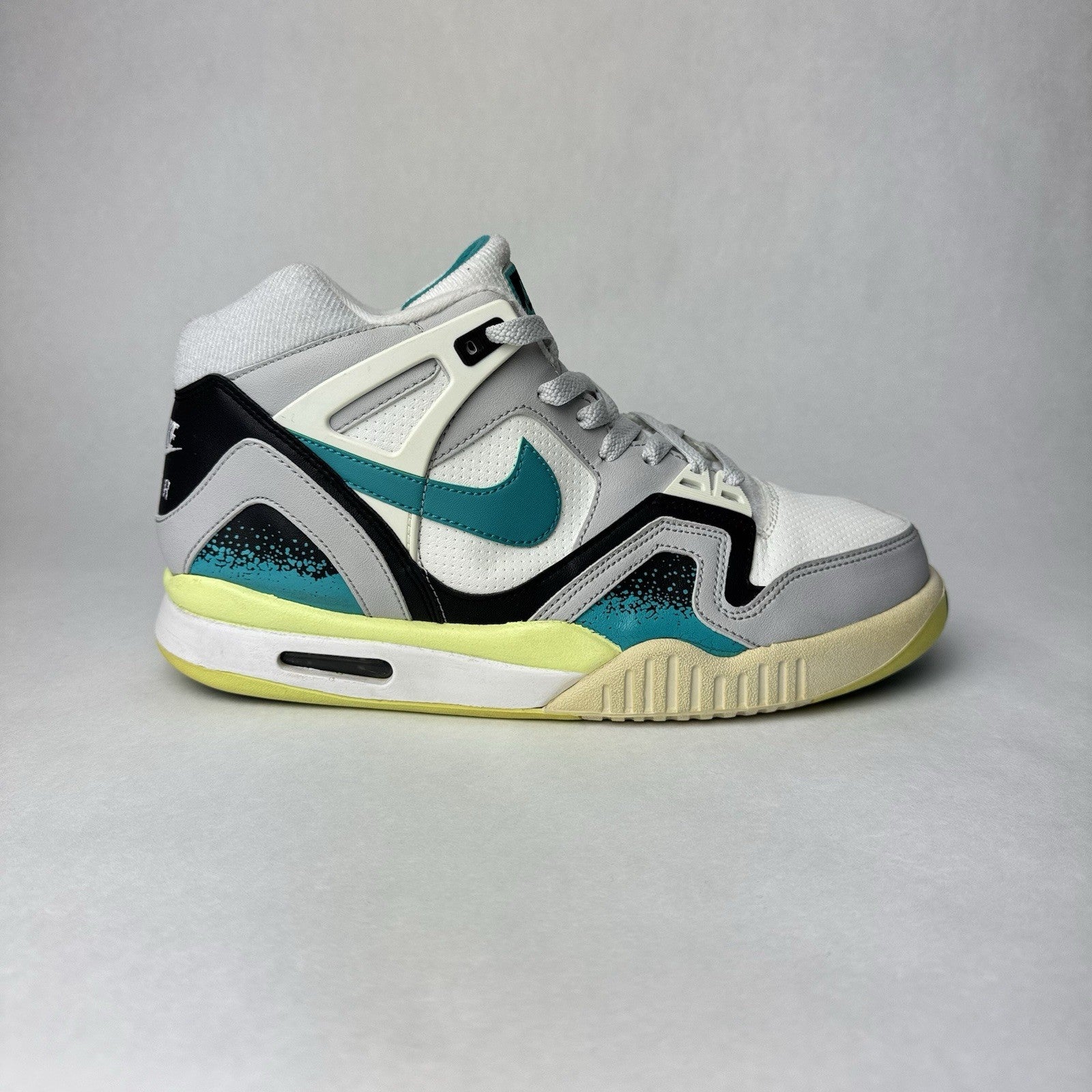 Nike Air Tech Challenge 2 Andre Agassi Turbo Green Size 9.5 2014