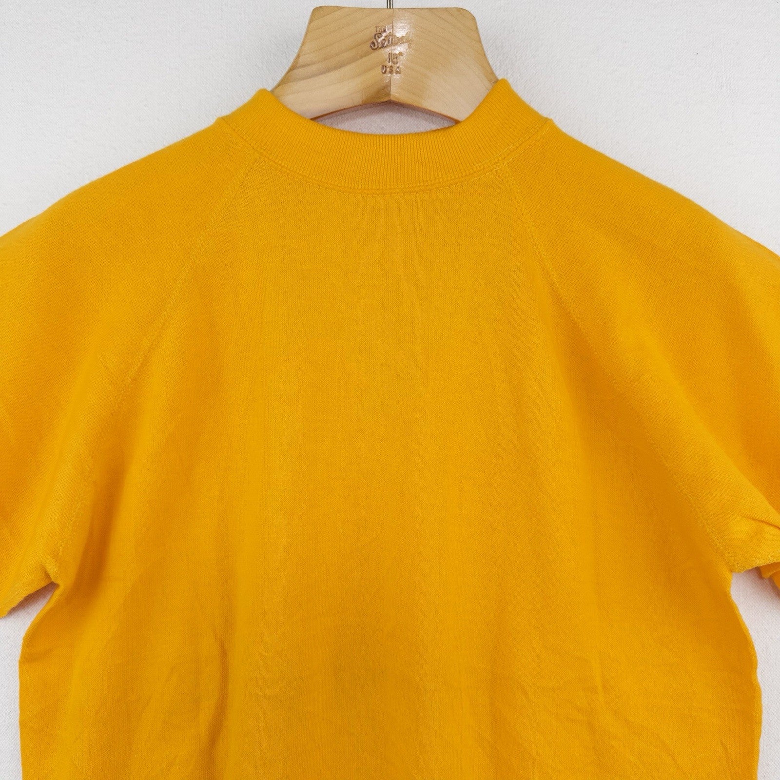 60’s Vtg Short Sleeve Yellow Raglan Mens S Sweatshirt RN14179 Creslan/Cotton USA