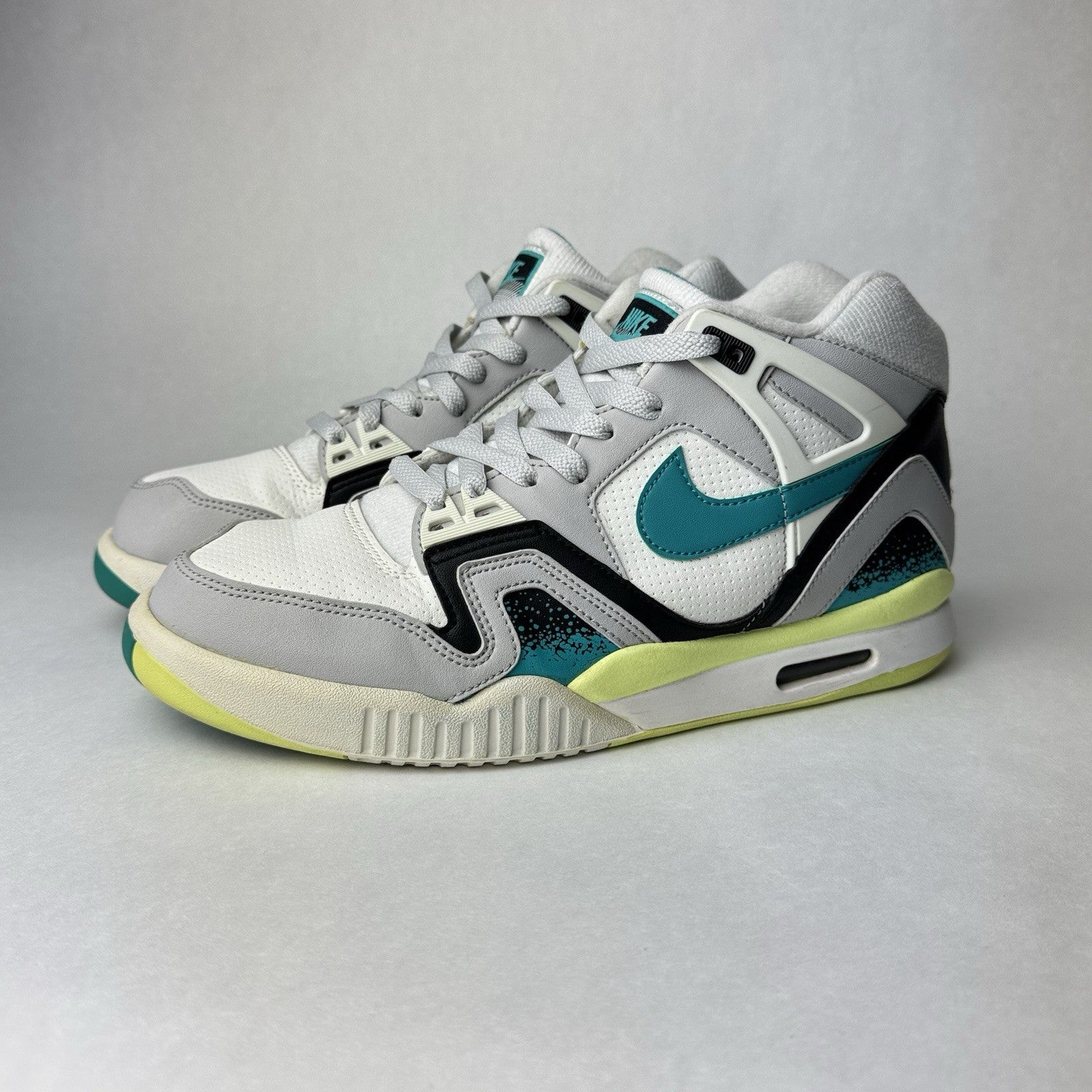 Nike Air Tech Challenge 2 Andre Agassi Turbo Green Size 9.5 2014