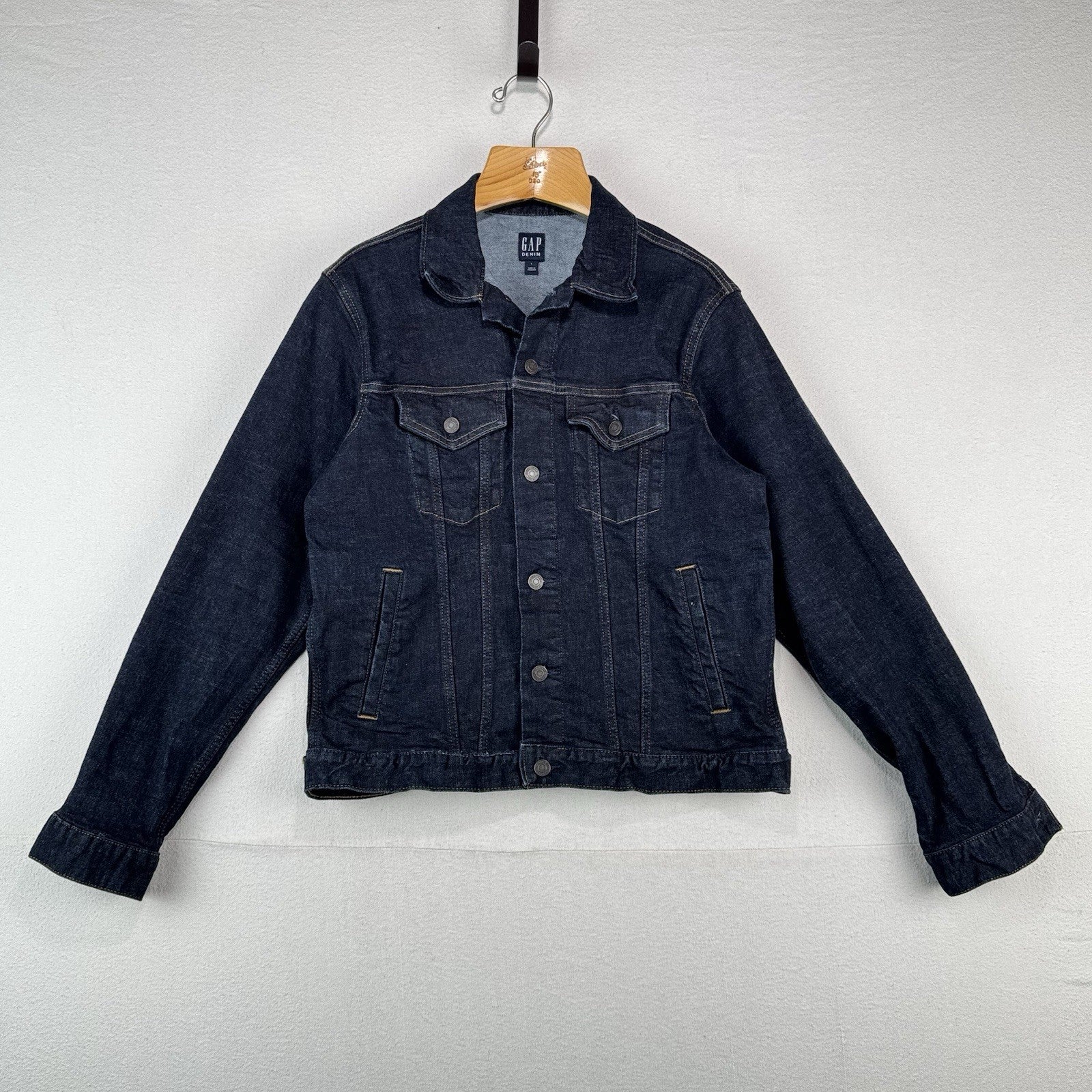 GAP Denim Men’s Large Dark Indigo Wash Blue Jean Jacket