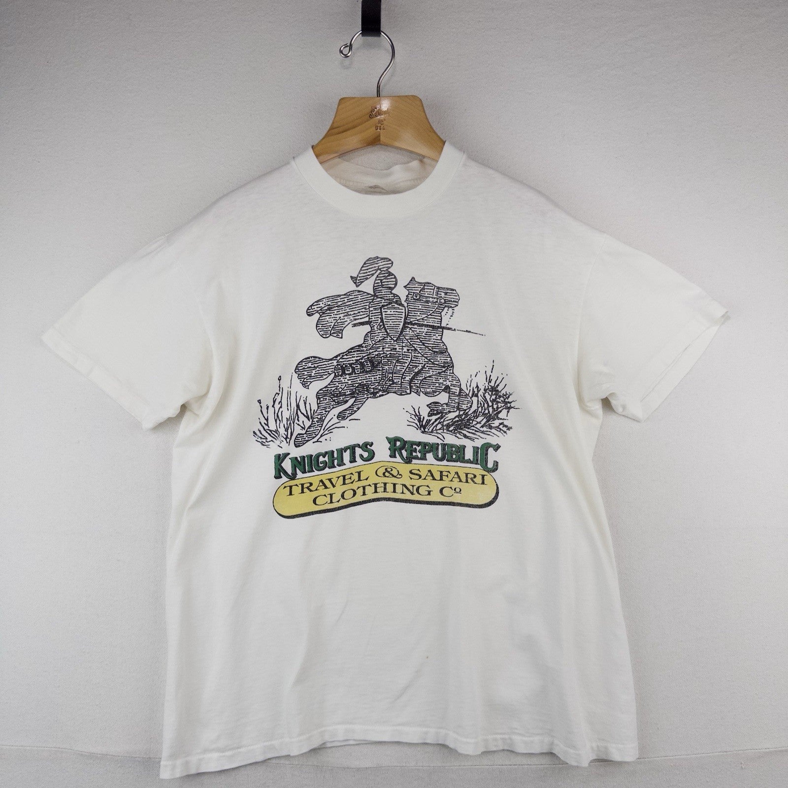 80’s Vtg Knights (Banana) Republic Parody Graphic T-Shirt XL Single Stitch USA