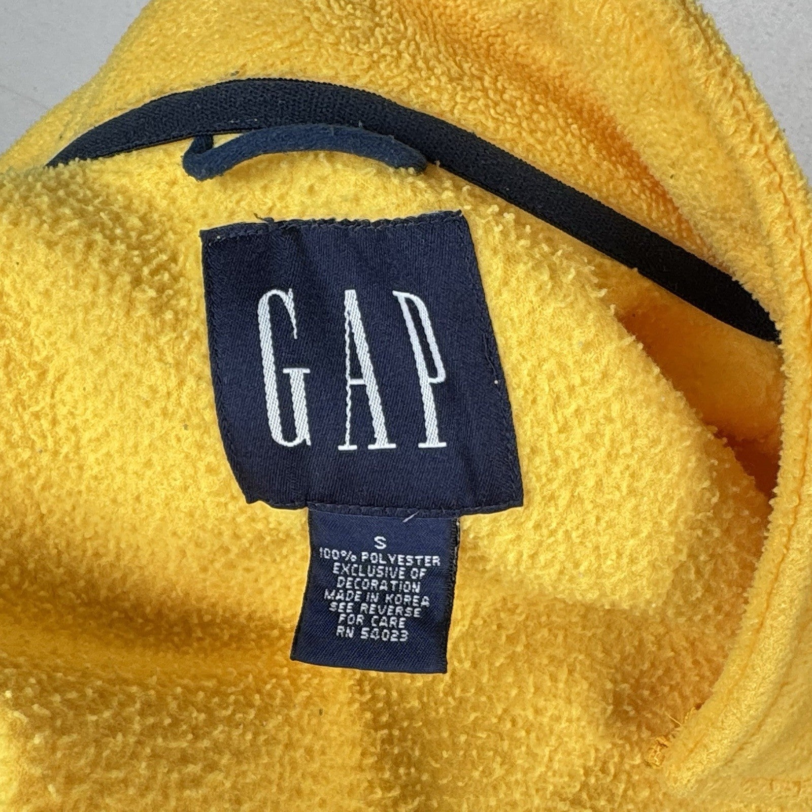 Vintage Gap Fleece Vest Jacket Men’s M Yellow Hiking Arctic 90’s
