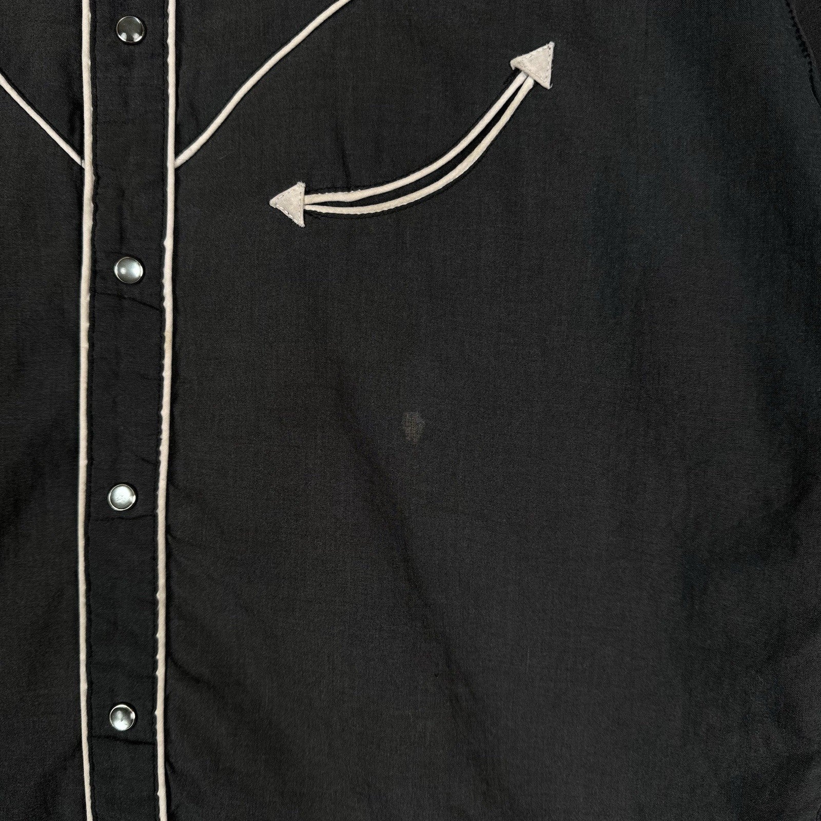 Vintage 70’s  Madman Western Shirt Men’s Large Black White Piping Pearl Snap