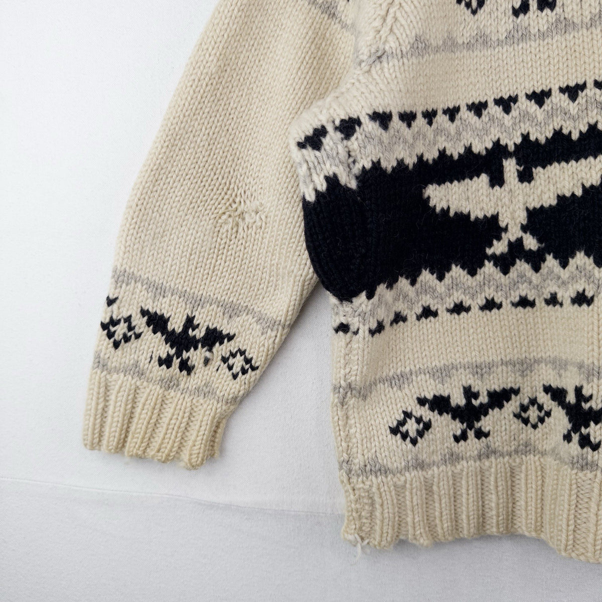 60’s Vtg Cowichan Hand Knit Thunderbird Wool Cardigan Sweater Men’s Large *Read