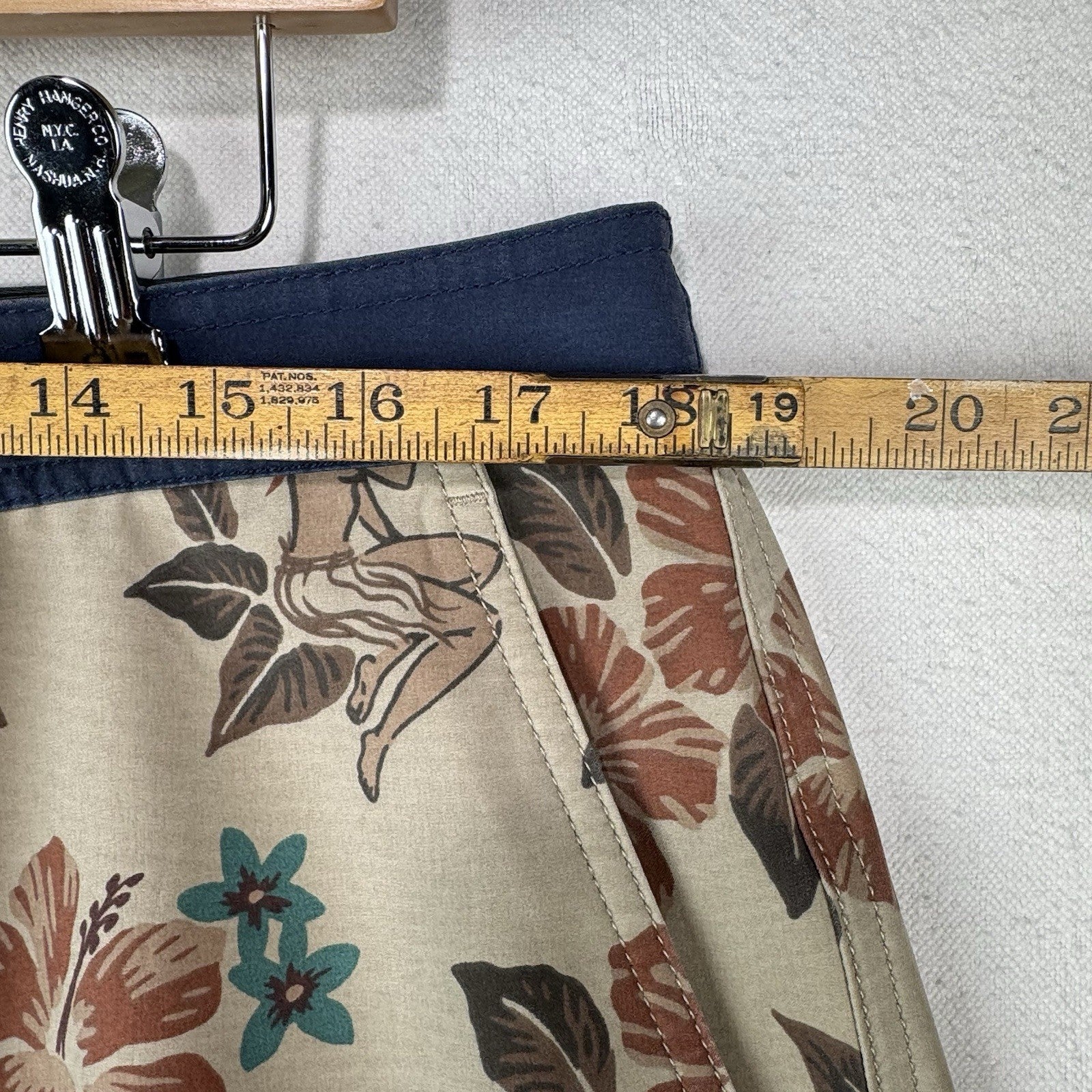 Katin Kaimana Hybrid Trunk Mens 36x9 Hawaiian Stretch Floral Board Shorts Swim
